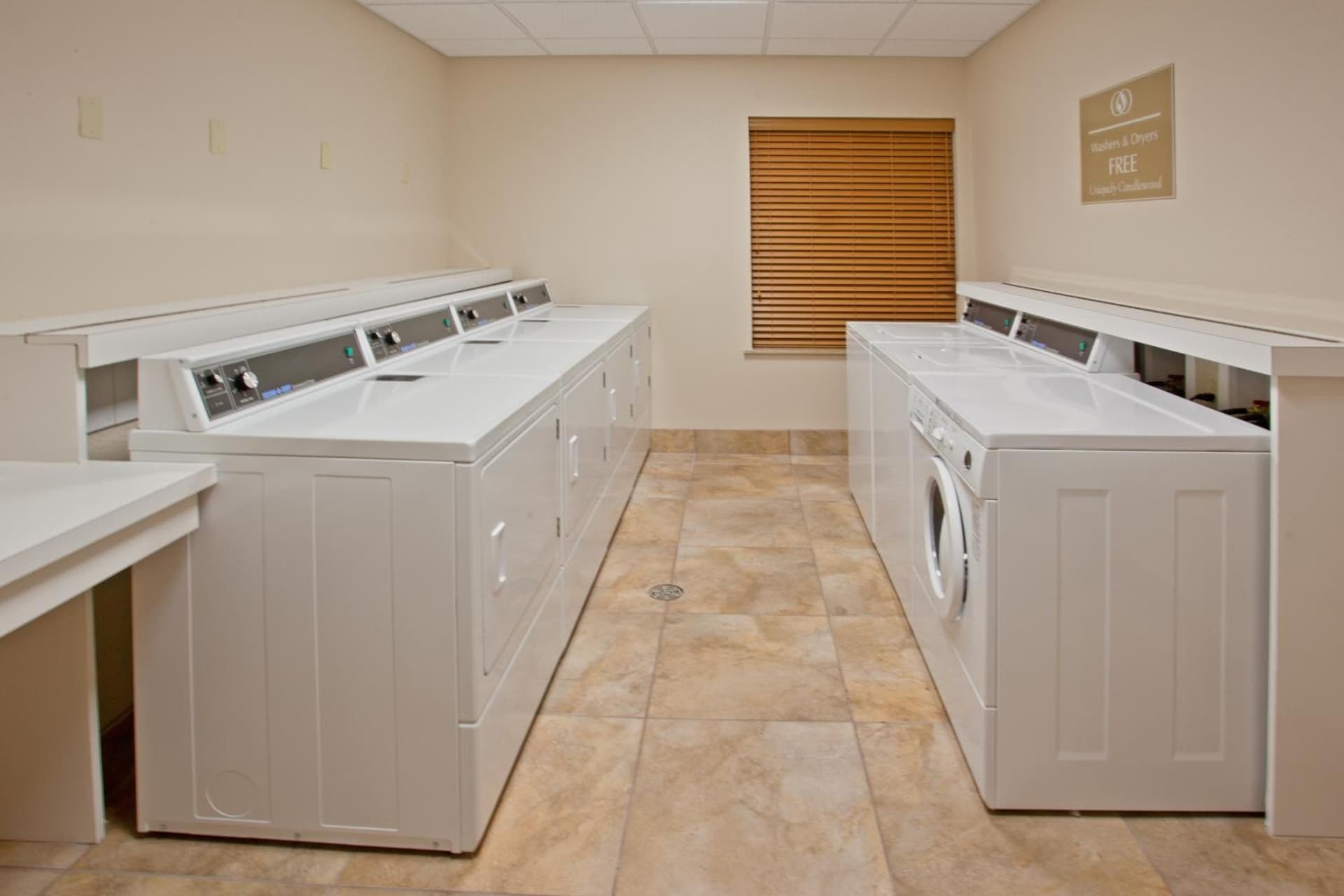 Candlewood Suites Houston The Woodlands by IHG gallery photo in The Woodlands, TX — image 12