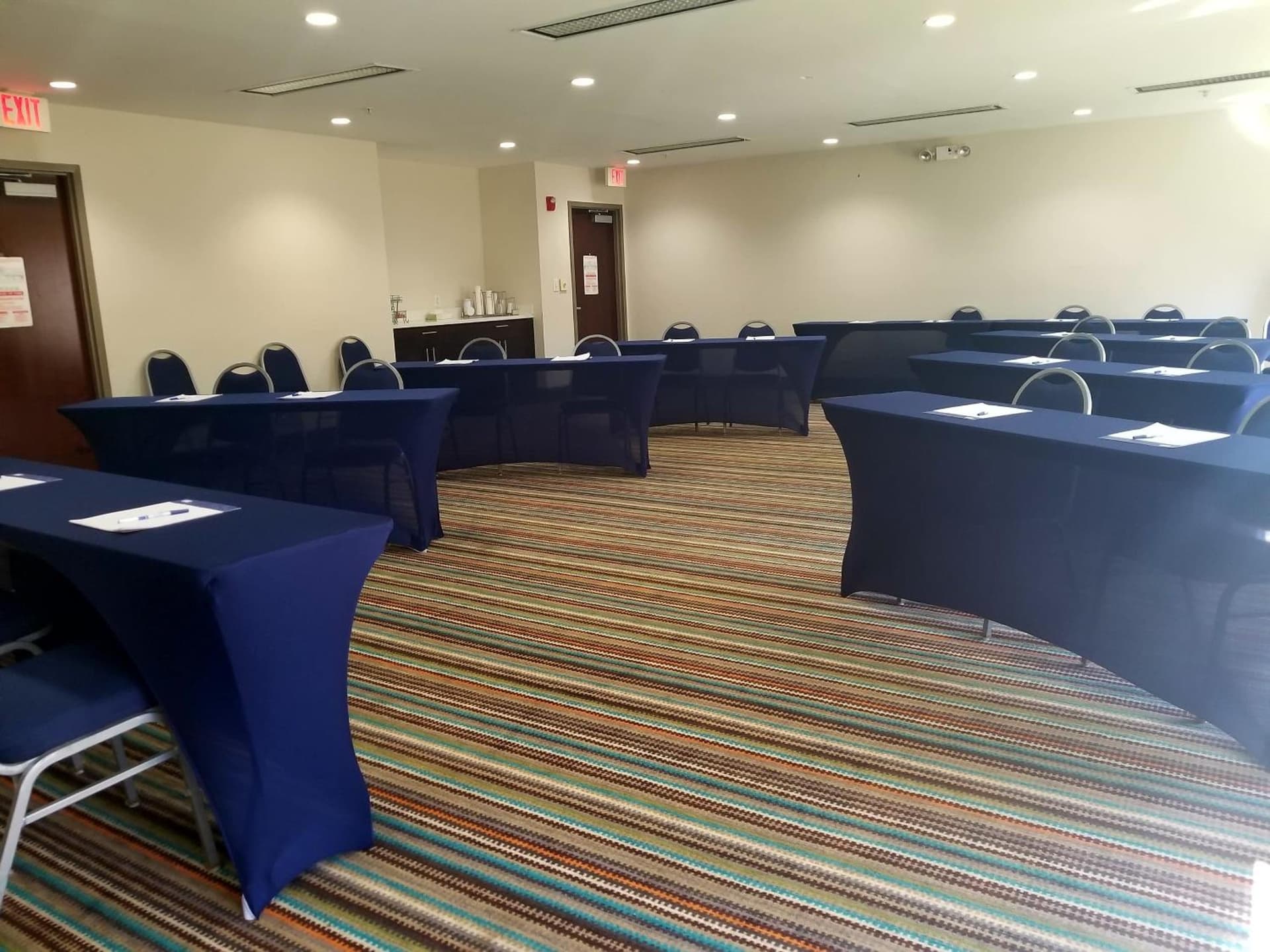 Holiday Inn Express Hotel & Suites Mebane by IHG gallery photo in Mebane, NC — image 16