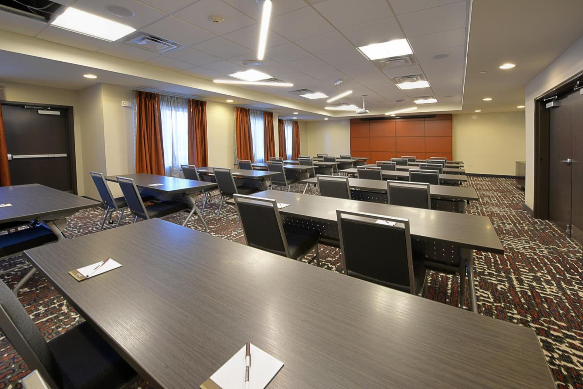 Staybridge Suites - Little Rock - Medical Center by IHG interior in Little Rock, AR — gallery photo 2