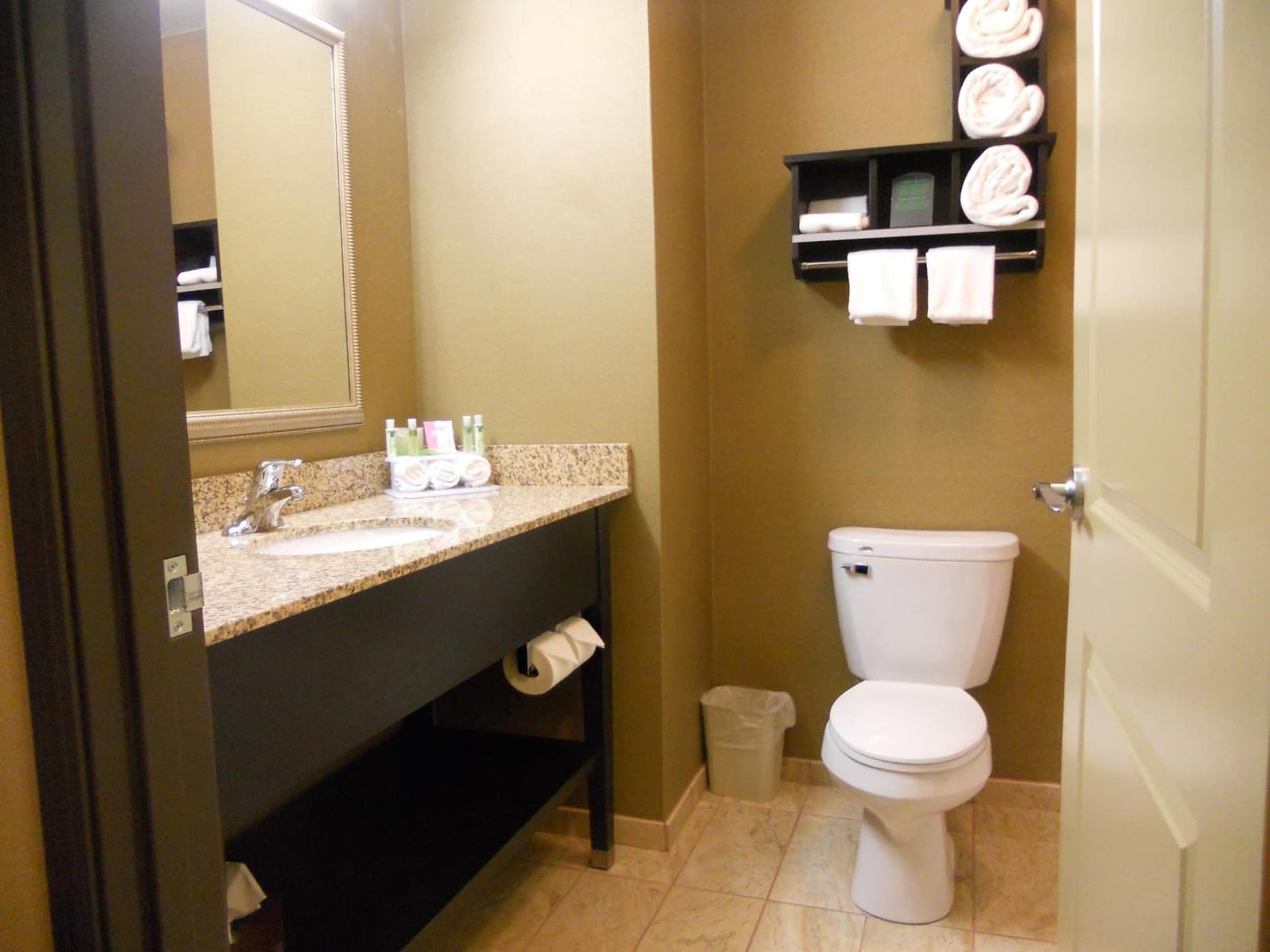 Holiday Inn Express Greensburg by IHG property views in Greensburg, PA — gallery photo 3