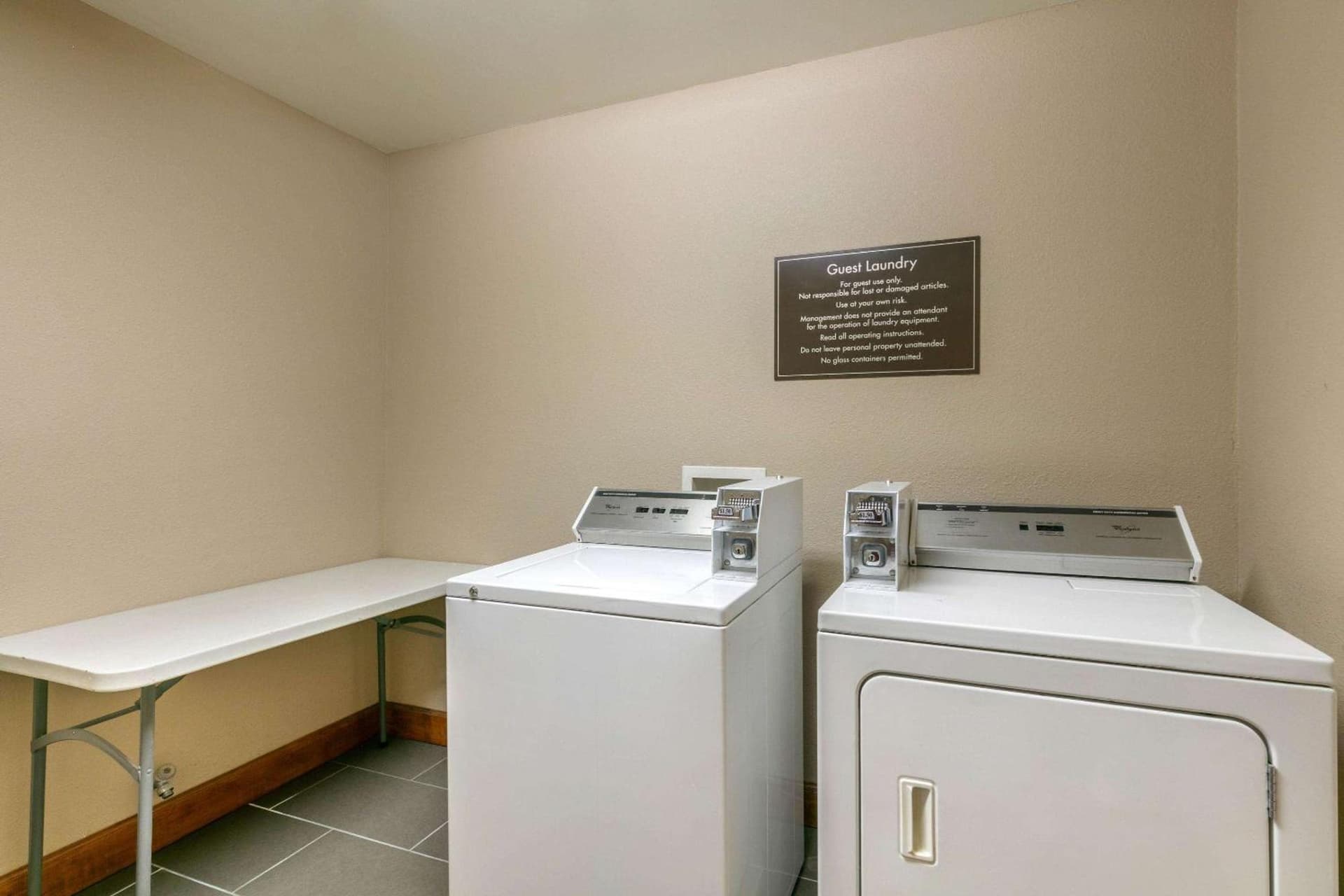 Comfort Suites Hopkinsville near Fort Campbell interior in Hopkinsville, KY — gallery photo 2