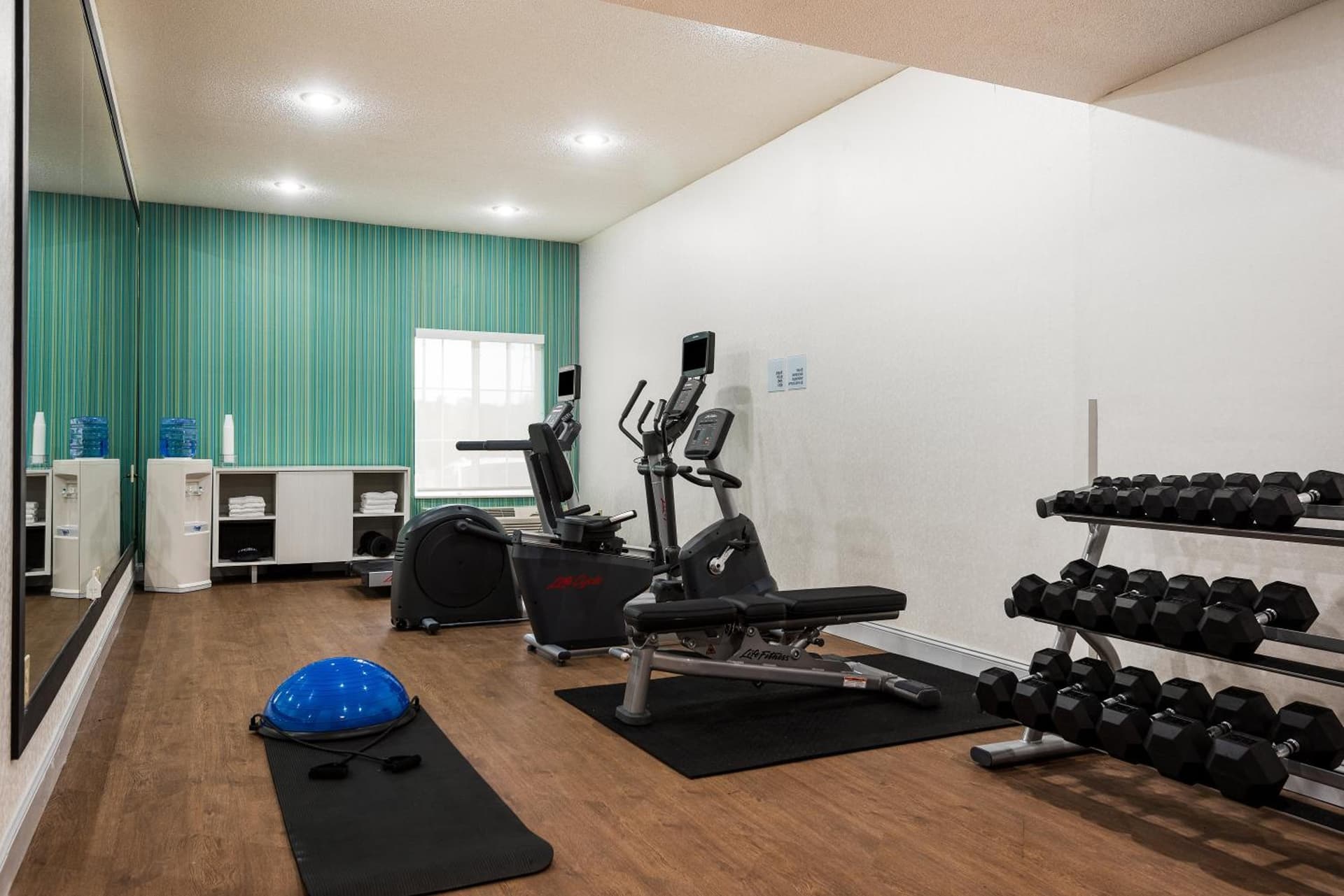 Holiday Inn Express Charlotte West - Gastonia by IHG gallery photo in Gastonia, NC — image 20