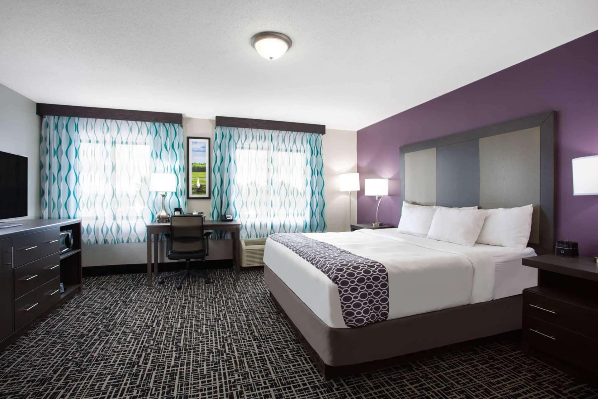 La Quinta Inn by Wyndham Roanoke Salem gallery photo in Salem, VA — image 20