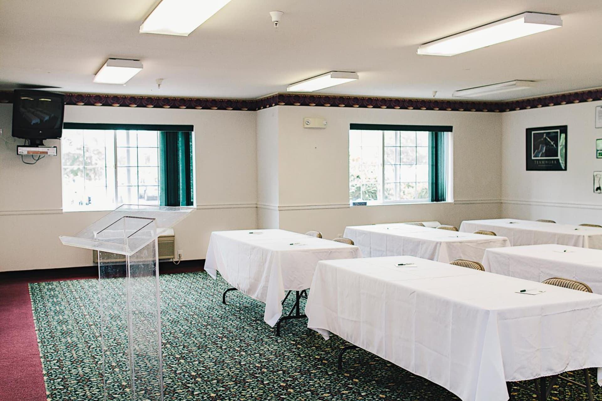 FairBridge Inn & Suites DuPont gallery photo in DuPont, WA — image 7