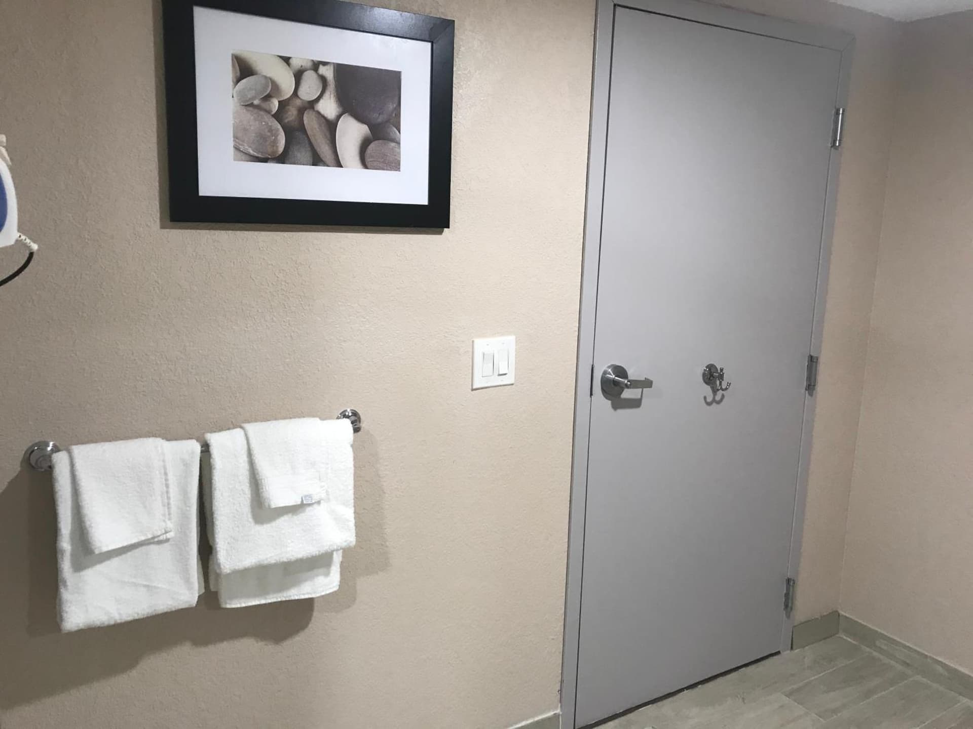 Tropical Inn & Suites gallery photo in Clearwater, FL — image 36