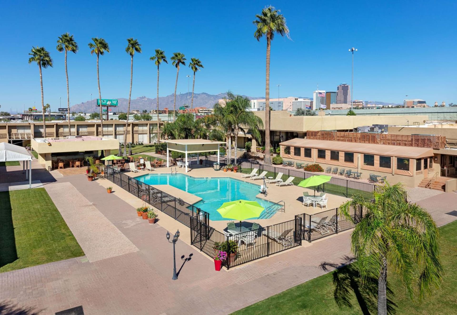 Ramada by Wyndham Tucson interior in Tucson, AZ — gallery photo 2