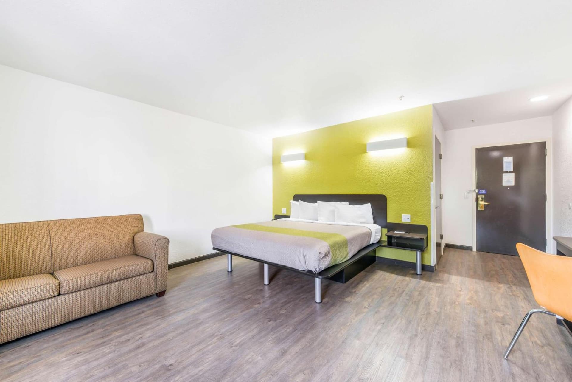 Motel 6-Gastonia Charlotte I-85 gallery photo in Gastonia, NC — image 20