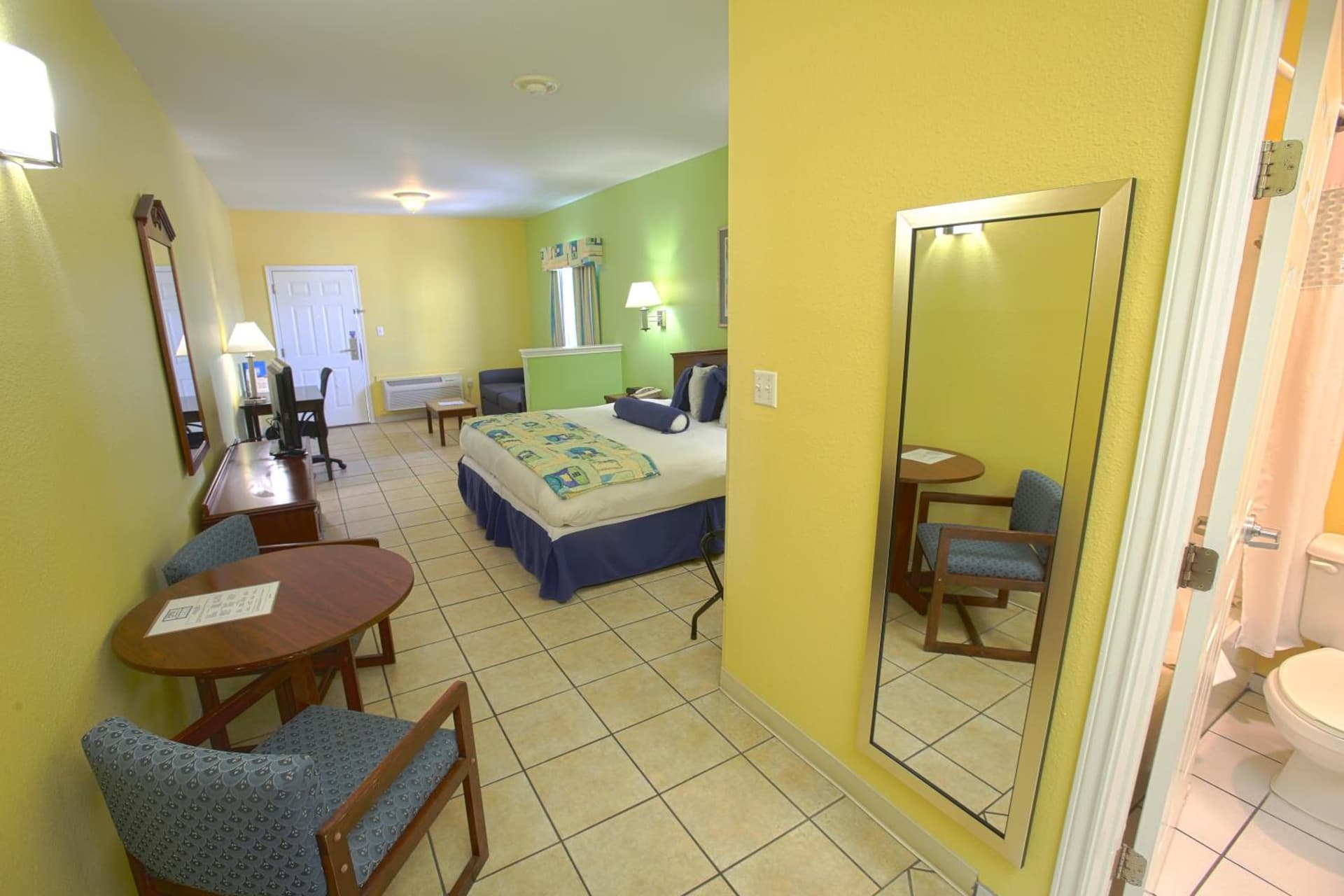 Plantation Suites and Conference Center gallery photo in Port Aransas, TX — image 38