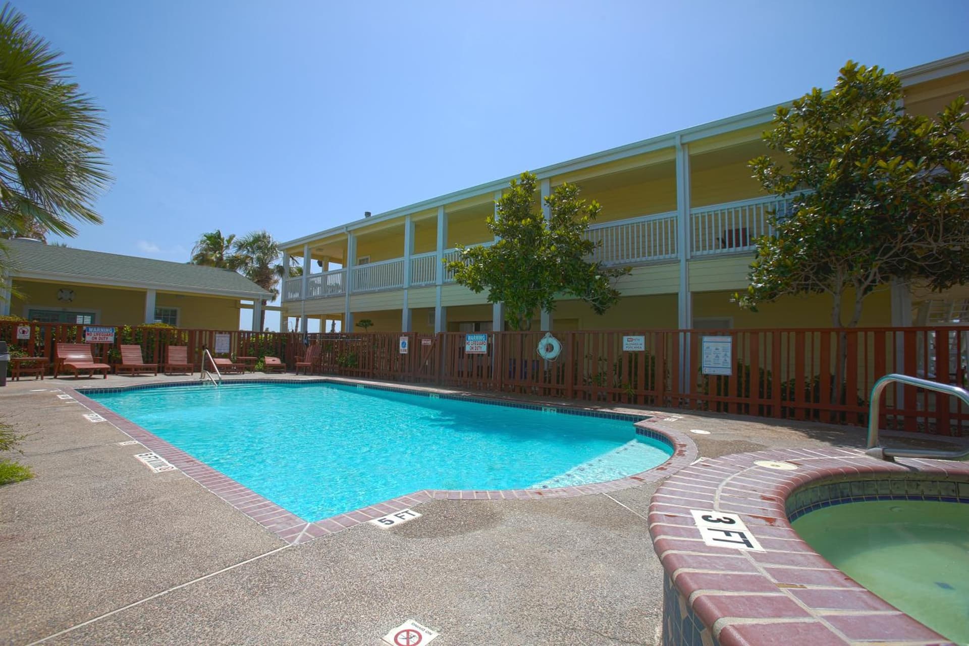 Plantation Suites and Conference Center gallery photo in Port Aransas, TX — image 45