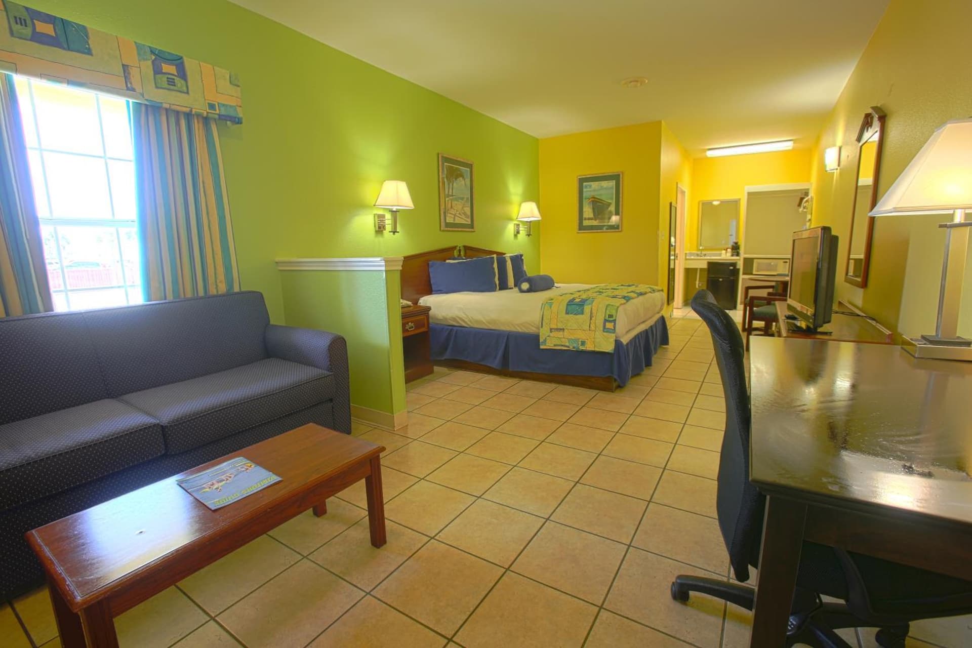 Plantation Suites and Conference Center gallery photo in Port Aransas, TX — image 7