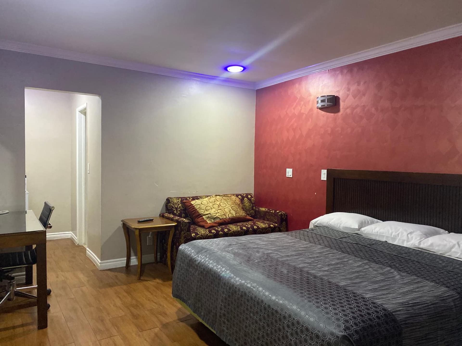 Villa Park Motel gallery photo in Orange, CA — image 44