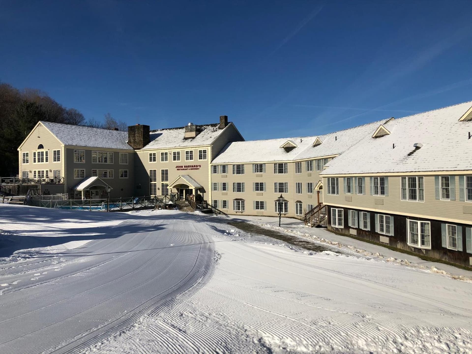 Jiminy Peak Mountain Resort interior in Hancock — gallery photo 2