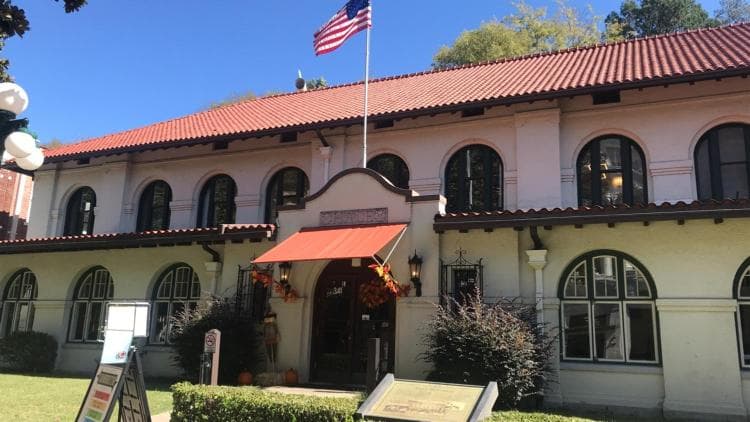 Hotel Hale featured exterior or lobby in Hot Springs, AR — similar hotel