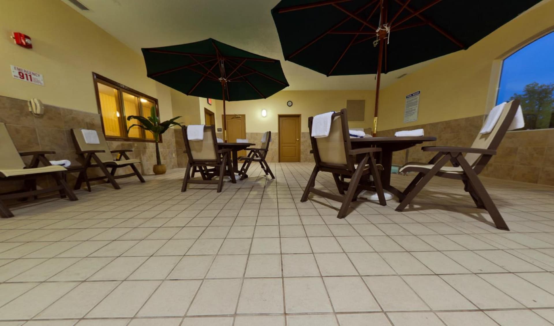 Country Inn & Suites by Radisson, Sioux Falls gallery photo in Sioux Falls, SD — image 13