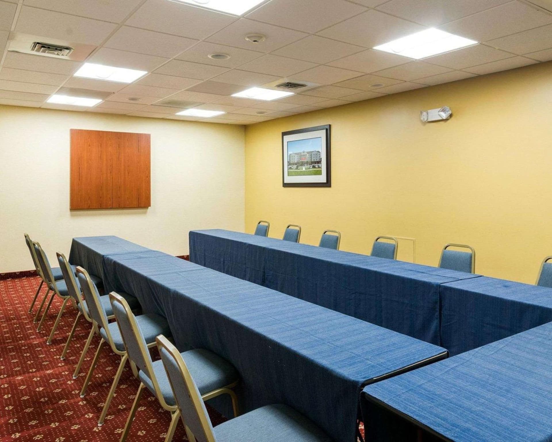 Mainstay Suites Dover gallery photo in Dover, DE — image 10