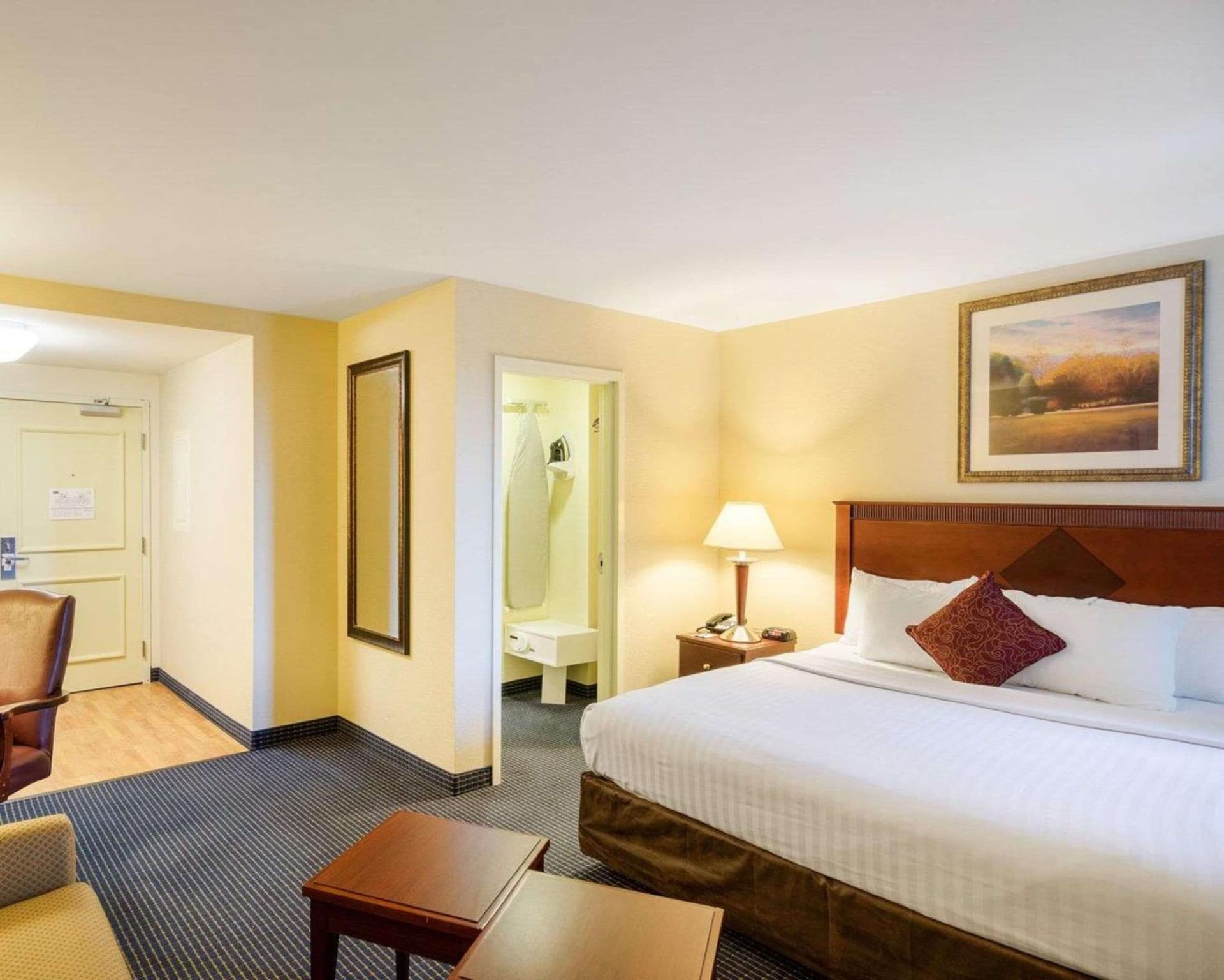 Mainstay Suites Dover gallery photo in Dover, DE — image 6