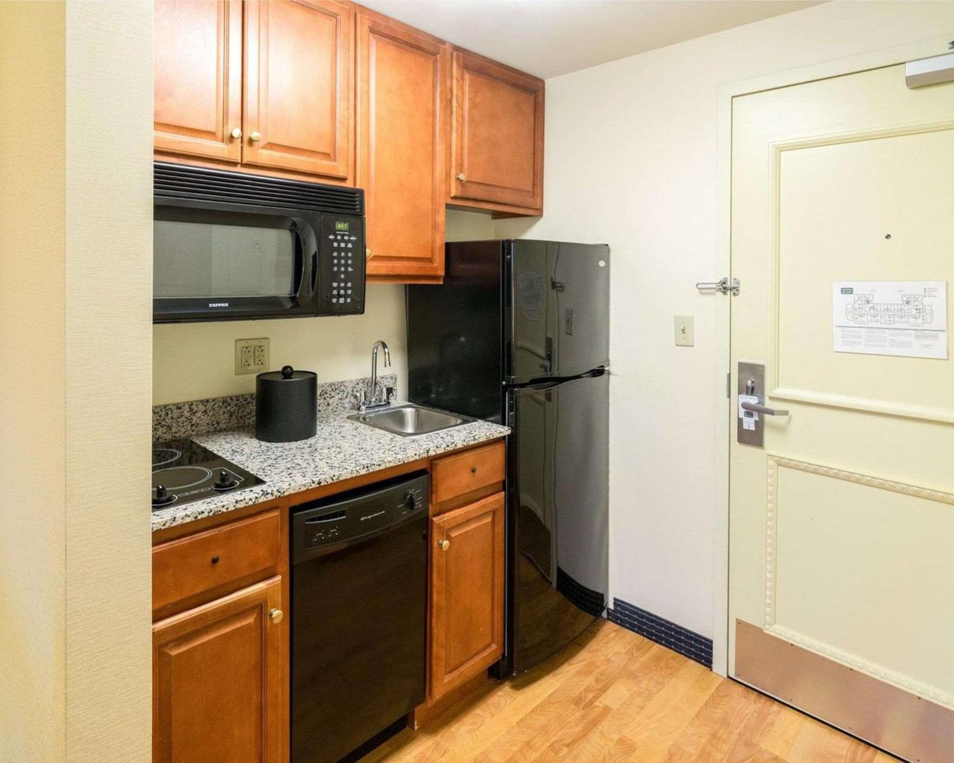 Mainstay Suites Dover gallery photo in Dover, DE — image 31