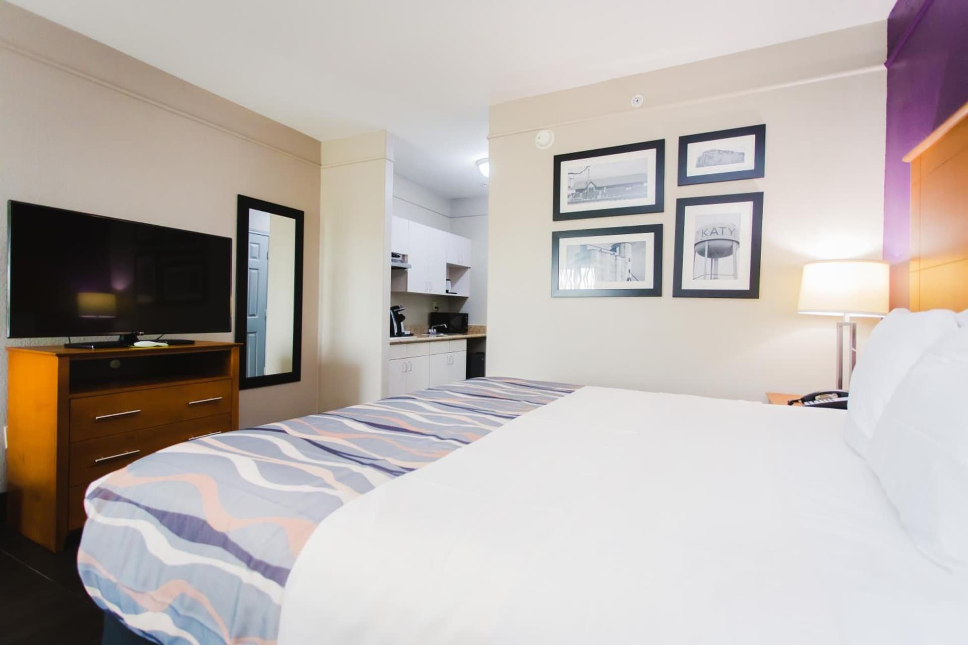 Palacio Royale Inn Signature Katy gallery photo in Katy, TX — image 33