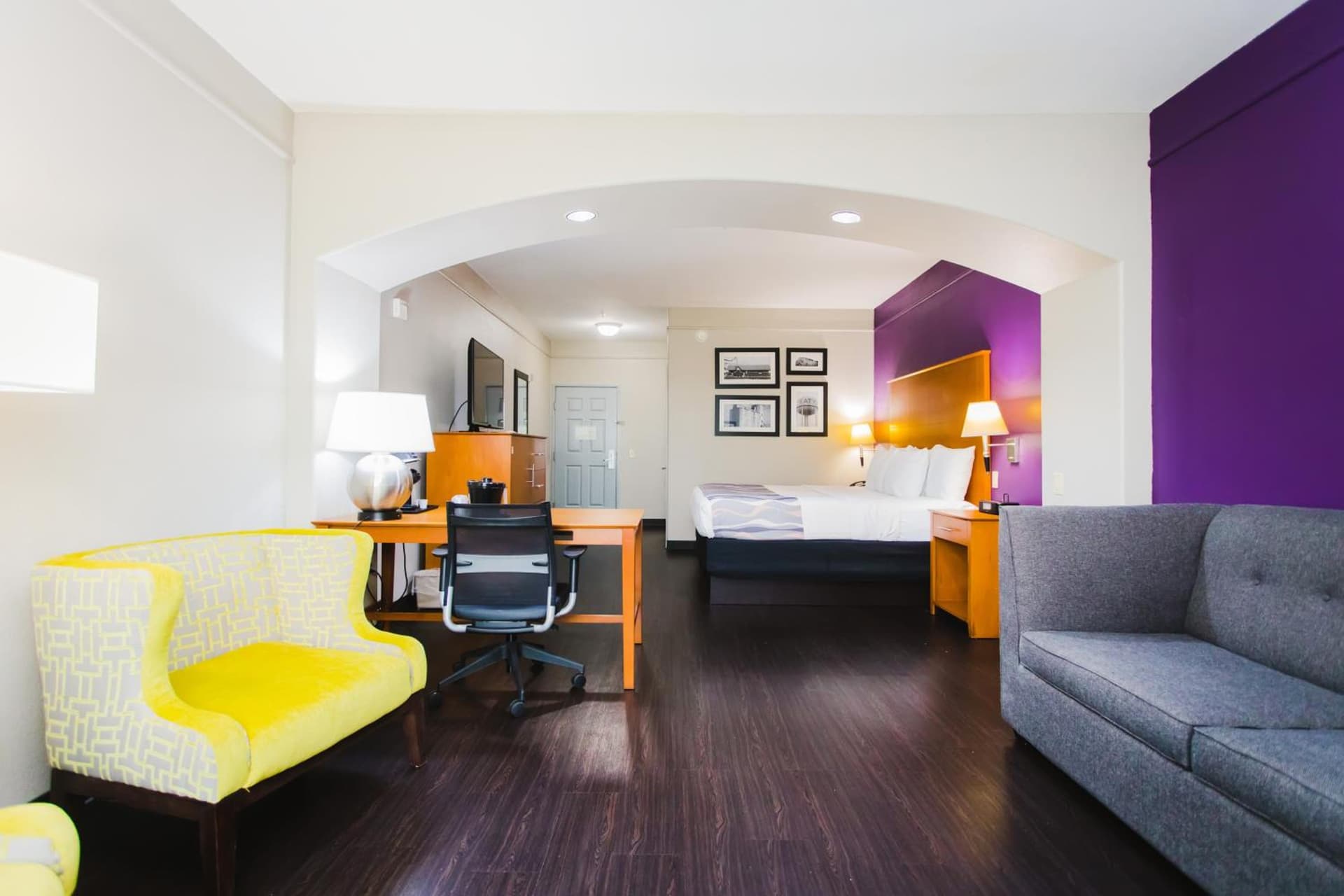 Palacio Royale Inn Signature Katy gallery photo in Katy, TX — image 27