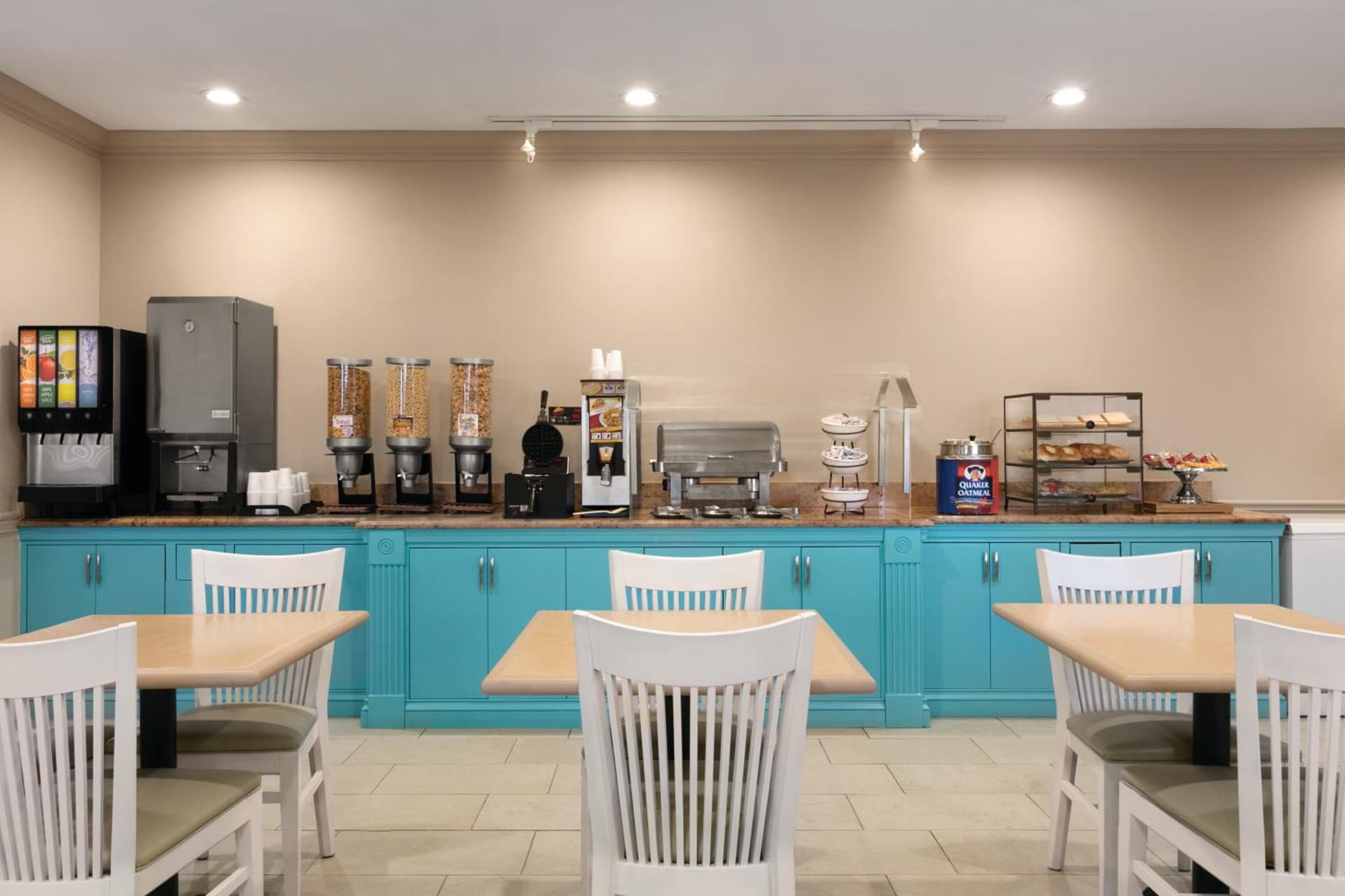 Country Inn & Suites by Radisson, Tampa Airport North, FL gallery photo in Tampa, FL — image 12