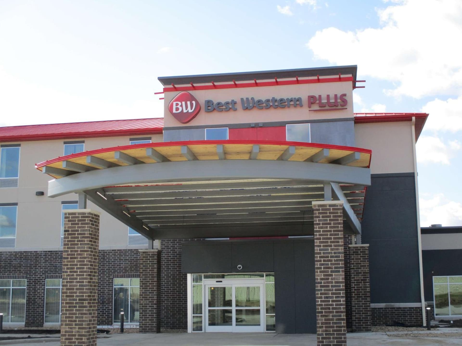Best Western Plus Lakeview Hotel featured exterior or lobby in Madison, SD — similar hotel