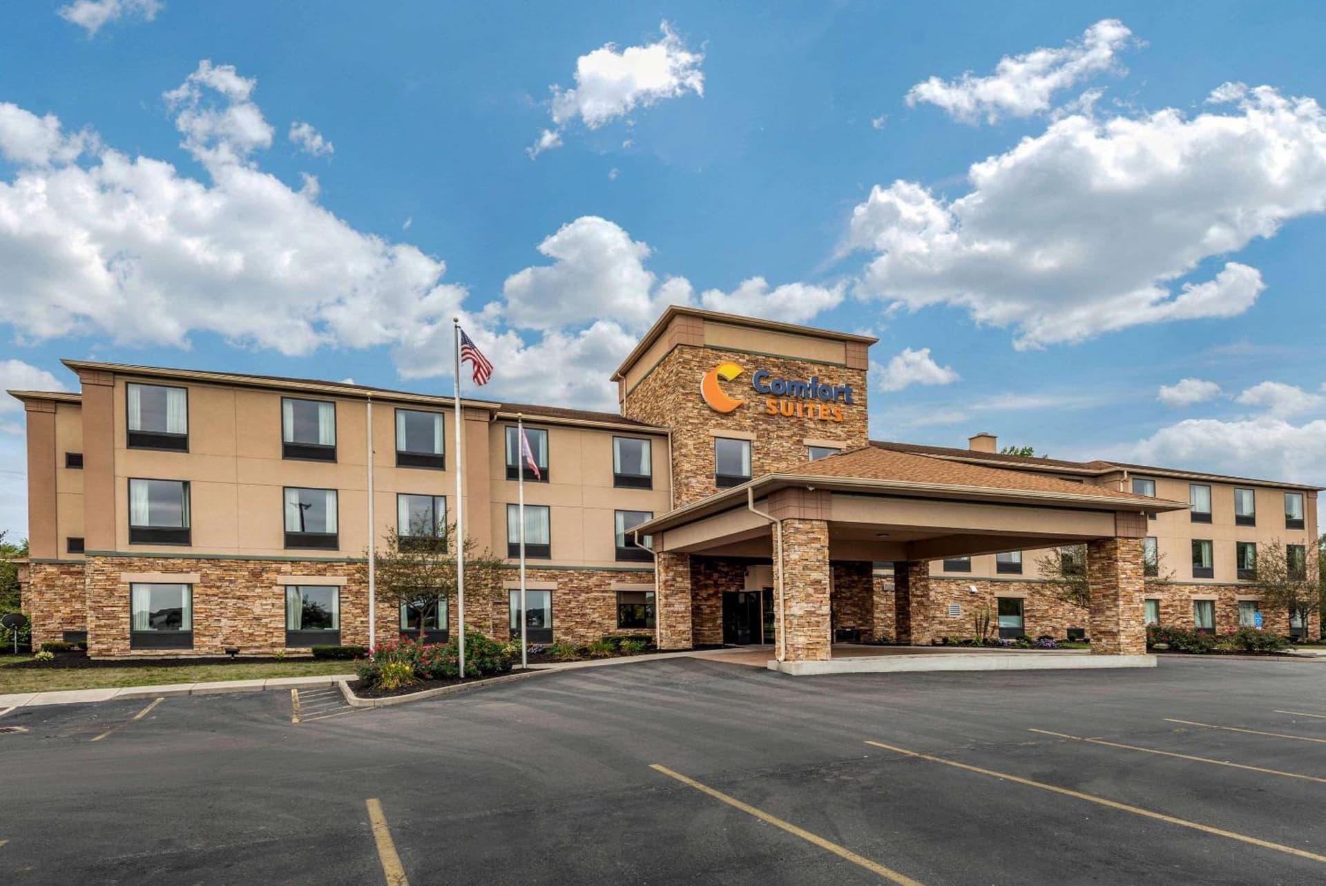 Comfort Suites Dayton-Wright Patterson interior in Dayton, OH — gallery photo 2