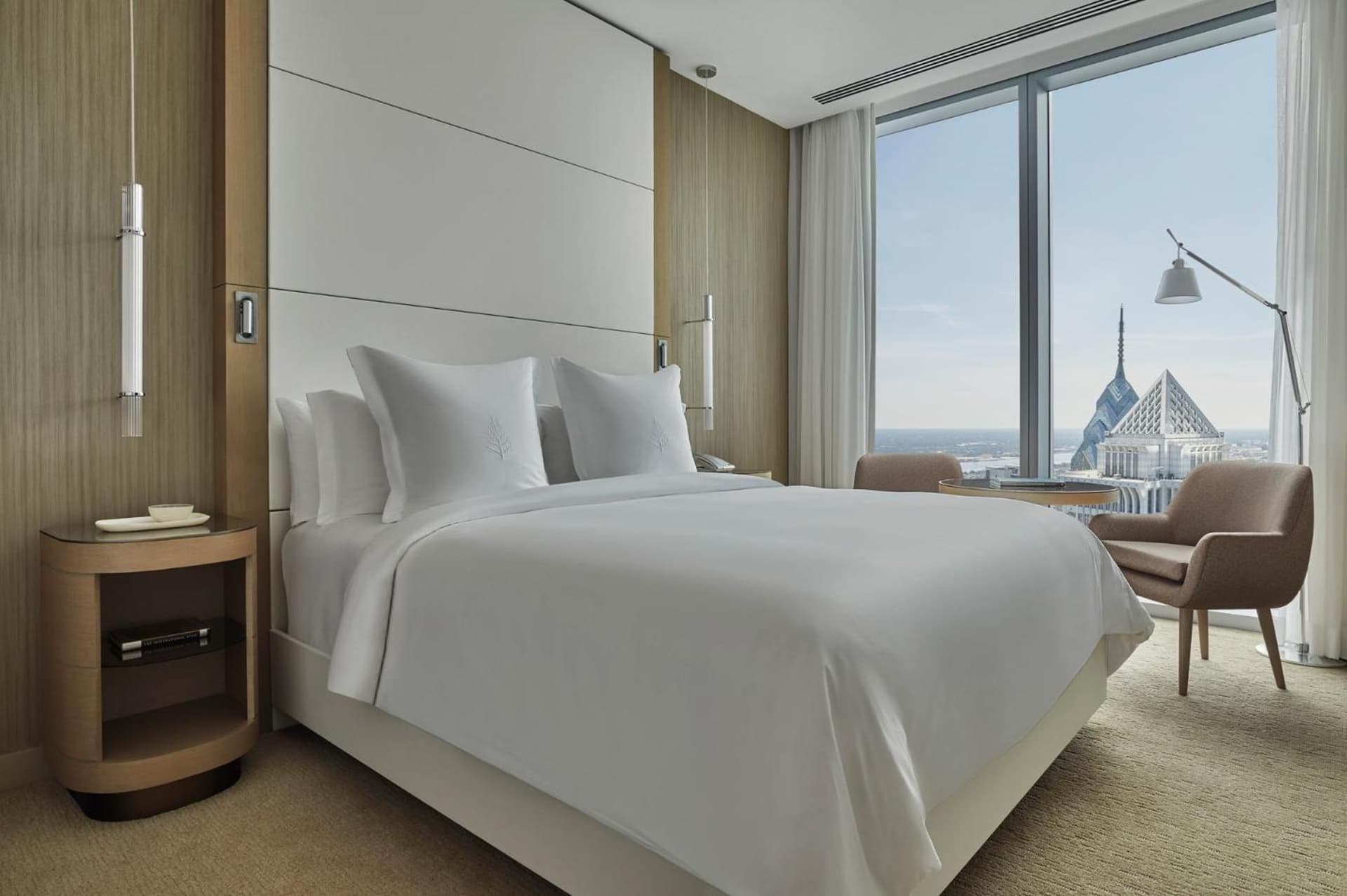 Four Seasons Hotel Philadelphia at Comcast Center gallery photo in Philadelphia, PA — image 6