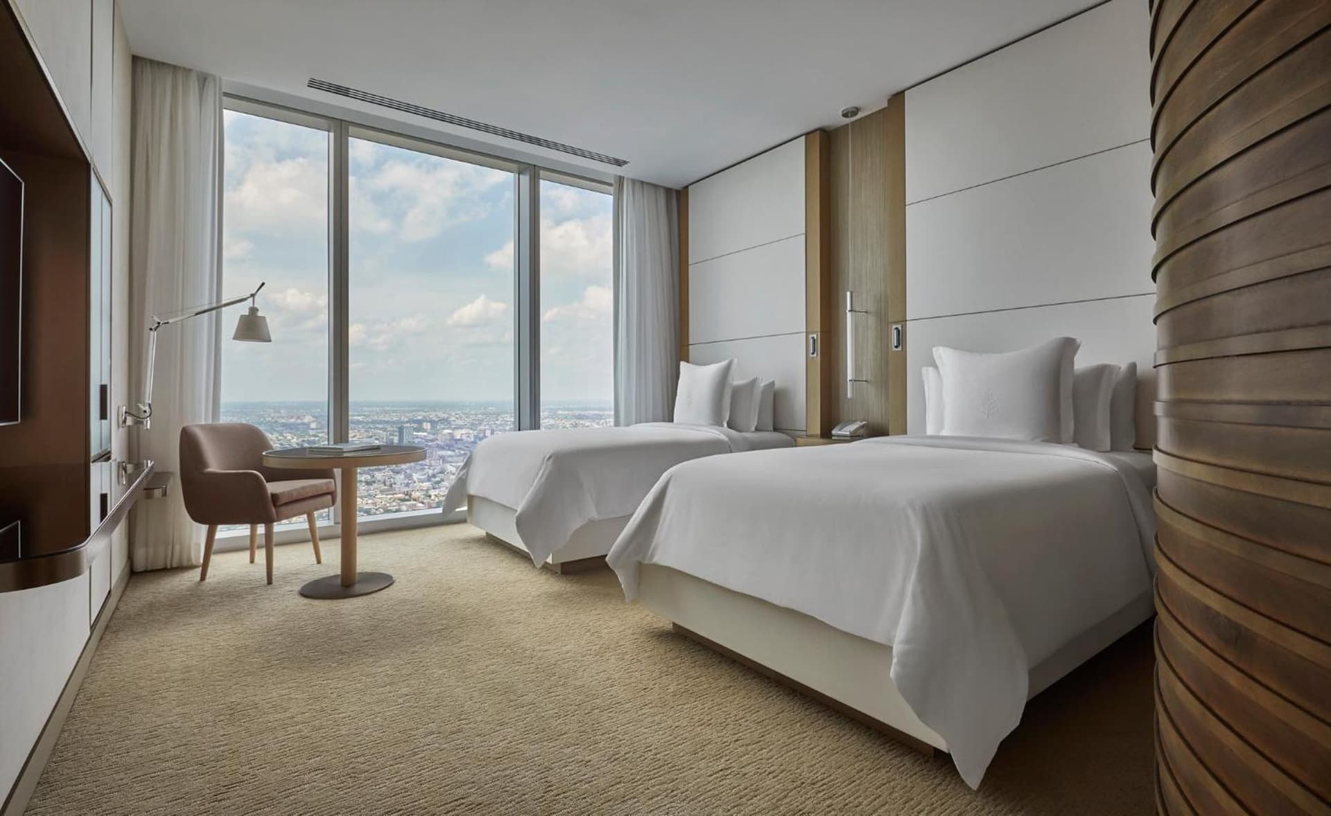 Four Seasons Hotel Philadelphia at Comcast Center gallery photo in Philadelphia, PA — image 15