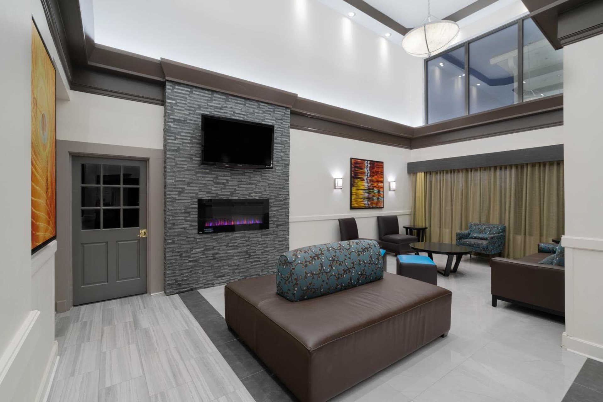 Wingate by Wyndham Memphis East interior in Memphis, TN — gallery photo 2