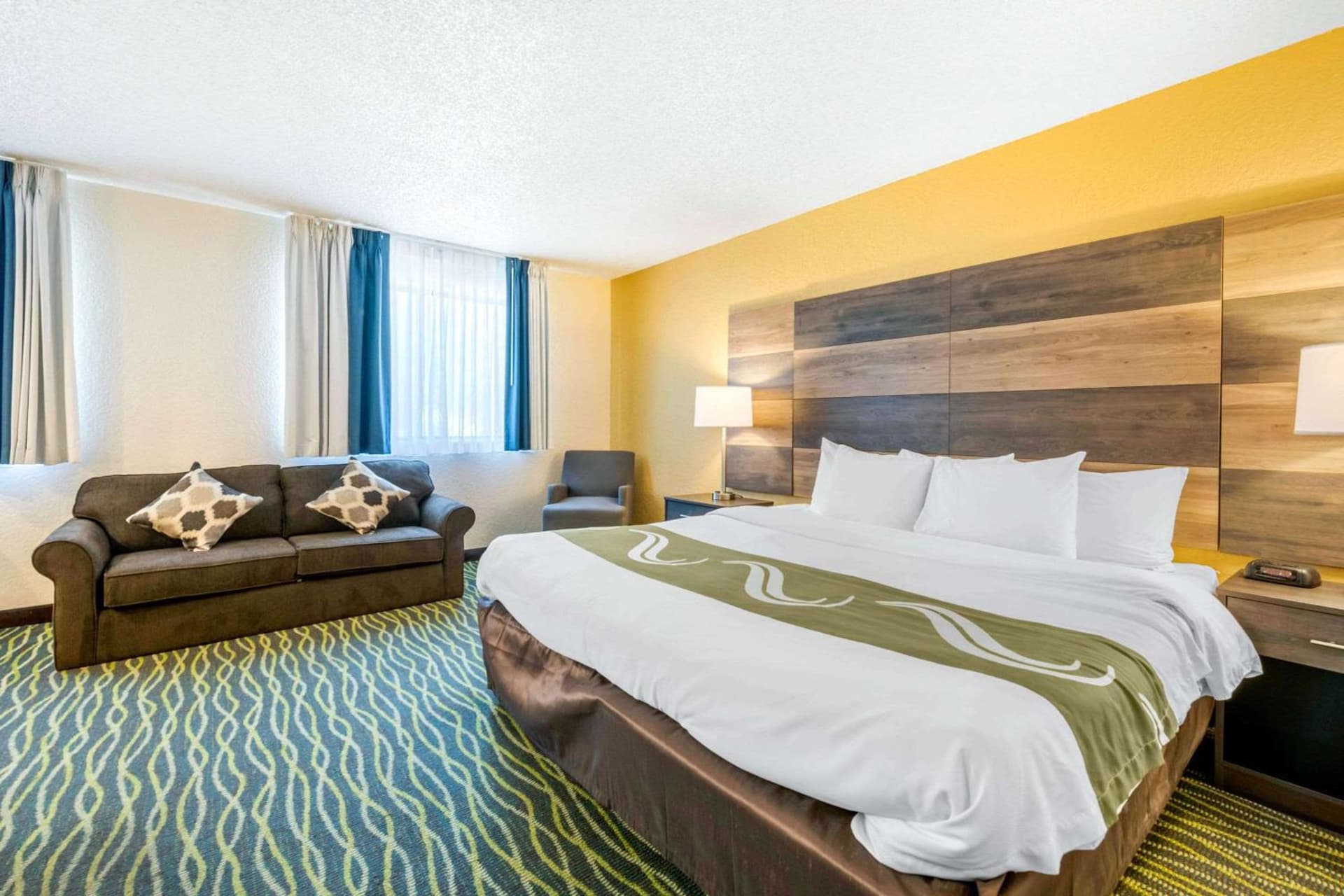 Quality Inn & Suites Leesburg Chain of Lakes gallery photo in Leesburg, FL — image 43