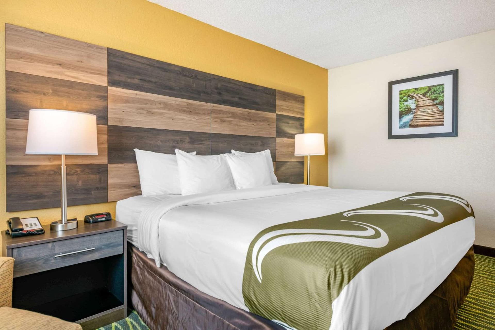 Quality Inn & Suites Leesburg Chain of Lakes gallery photo in Leesburg, FL — image 27