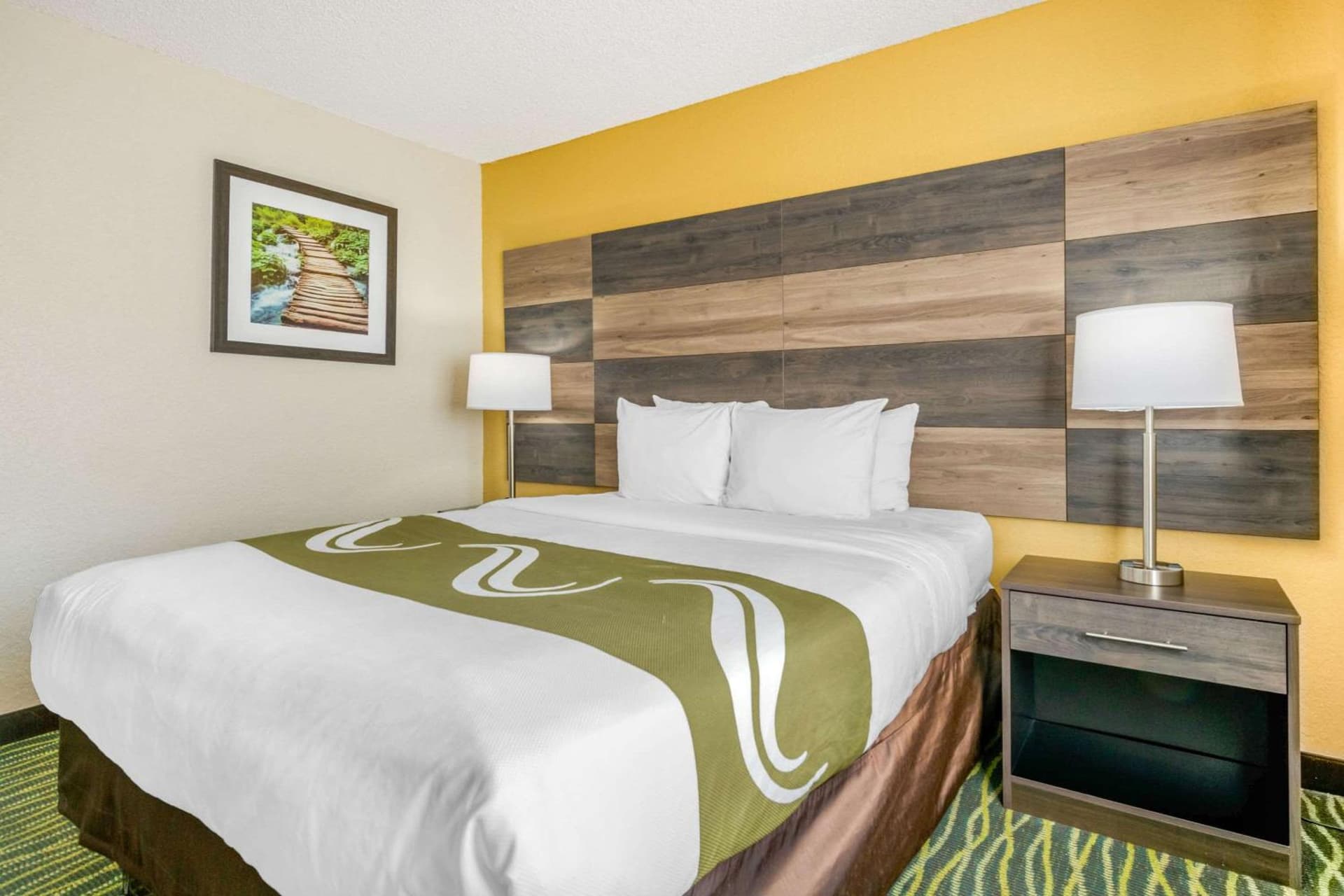 Quality Inn & Suites Leesburg Chain of Lakes gallery photo in Leesburg, FL — image 12