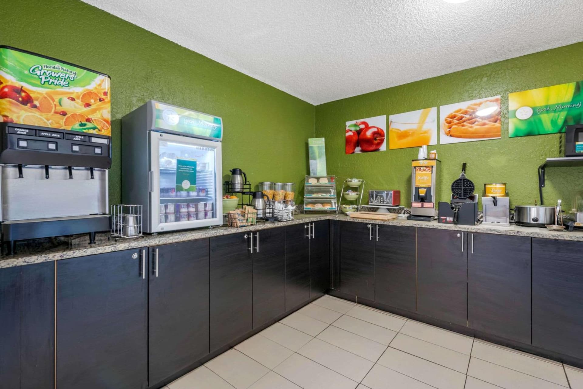 Quality Inn & Suites Leesburg Chain of Lakes gallery photo in Leesburg, FL — image 18