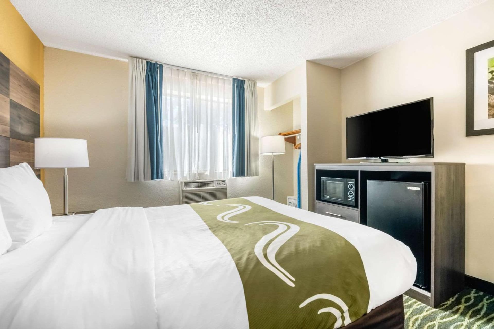 Quality Inn & Suites Leesburg Chain of Lakes gallery photo in Leesburg, FL — image 26