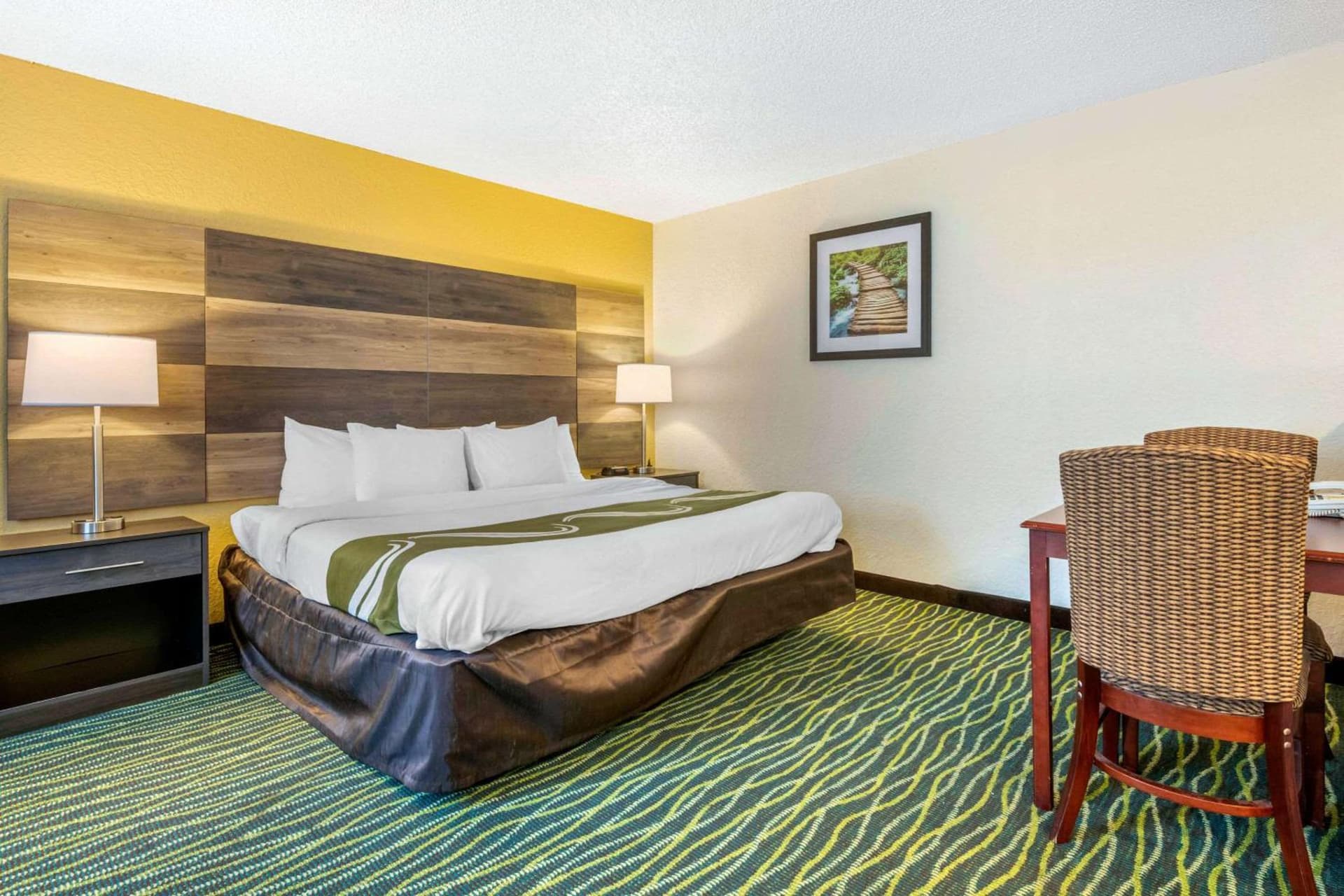 Quality Inn & Suites Leesburg Chain of Lakes gallery photo in Leesburg, FL — image 32