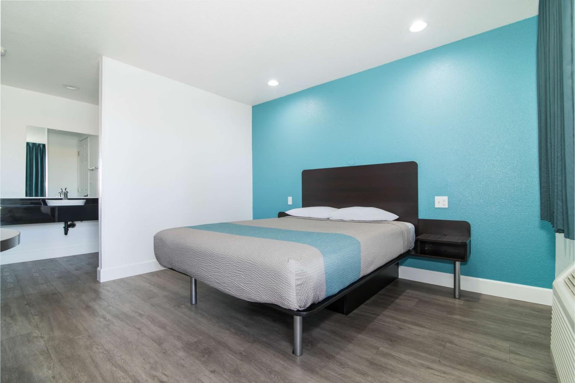 Motel 6 - Moreno Valley - Riverside March Air Base gallery photo in Moreno Valley, CA — image 24
