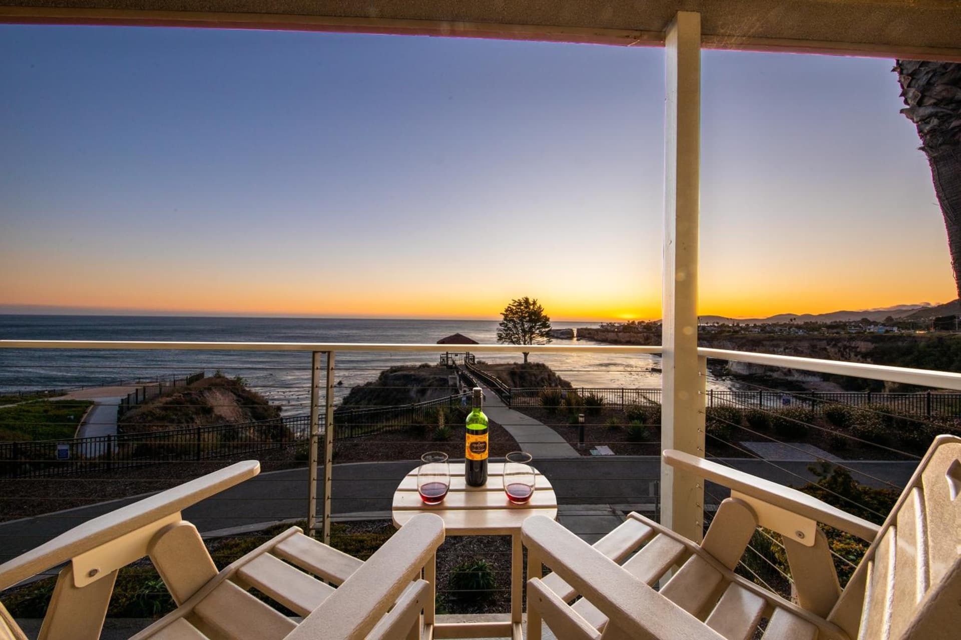 Inn at the Cove gallery photo in Pismo Beach, CA — image 11