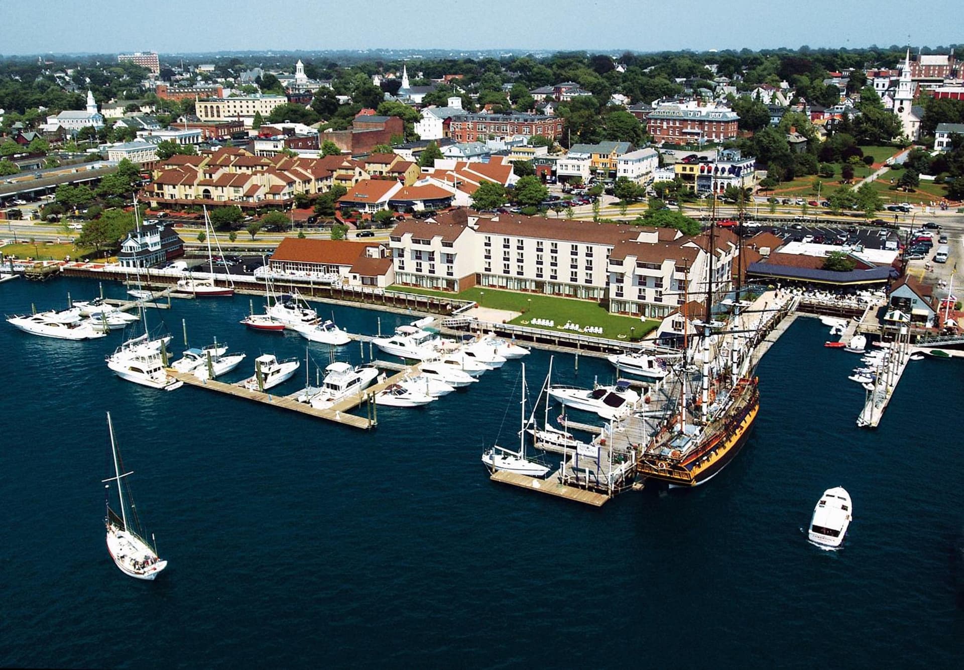 The Newport Harbor Hotel & Marina — hotel in Newport, Rhode Island
