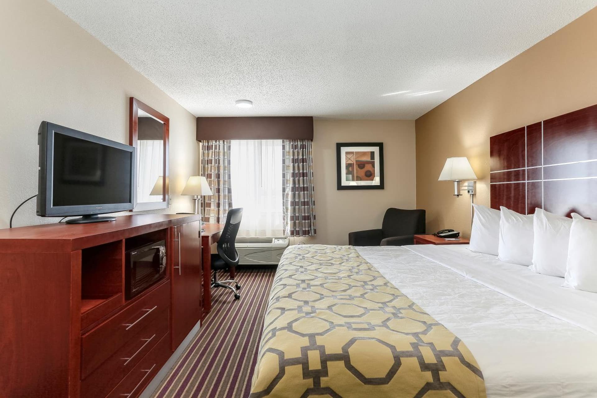 Baymont by Wyndham Bowling Green gallery photo in Bowling Green, KY — image 14