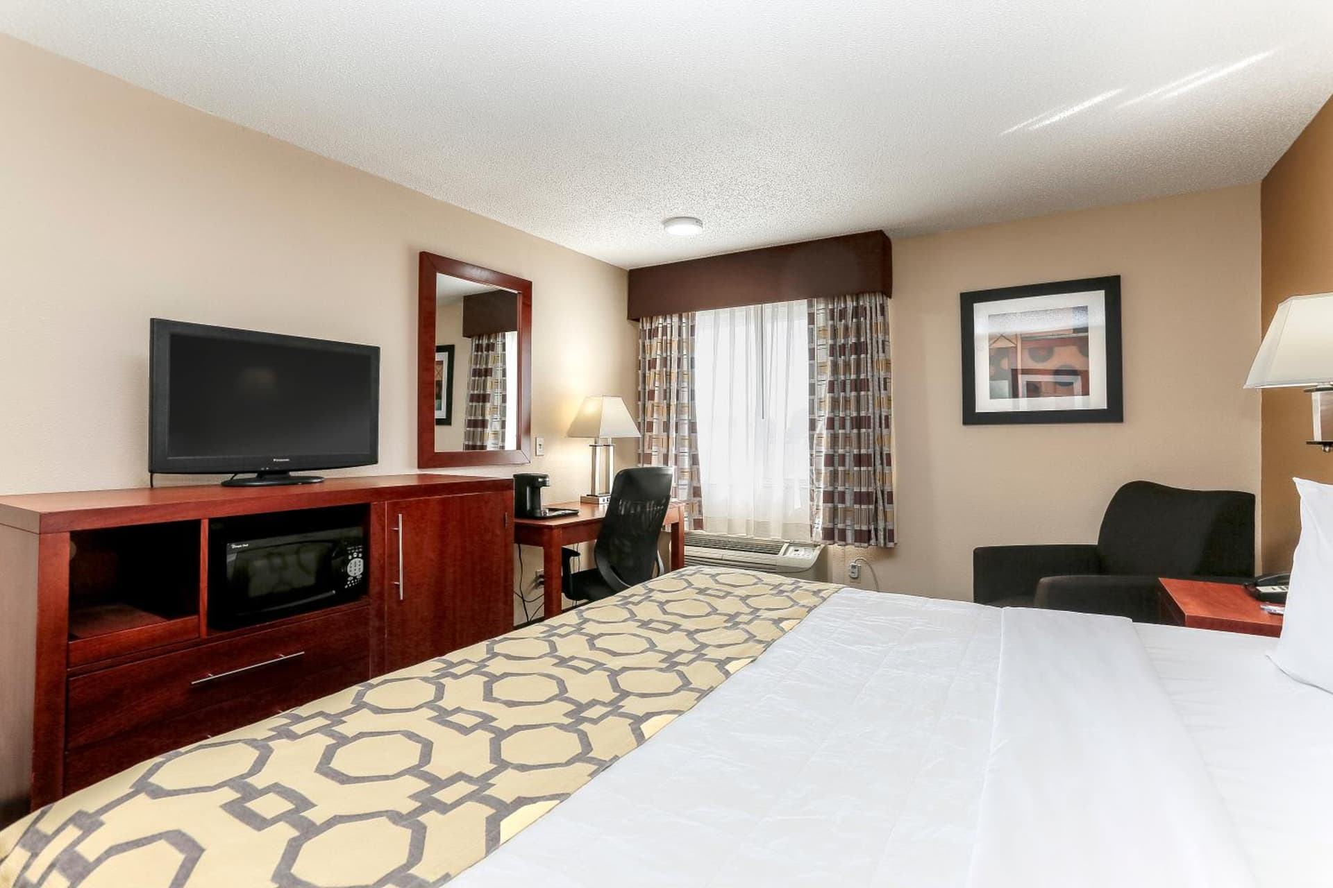 Baymont by Wyndham Bowling Green gallery photo in Bowling Green, KY — image 15