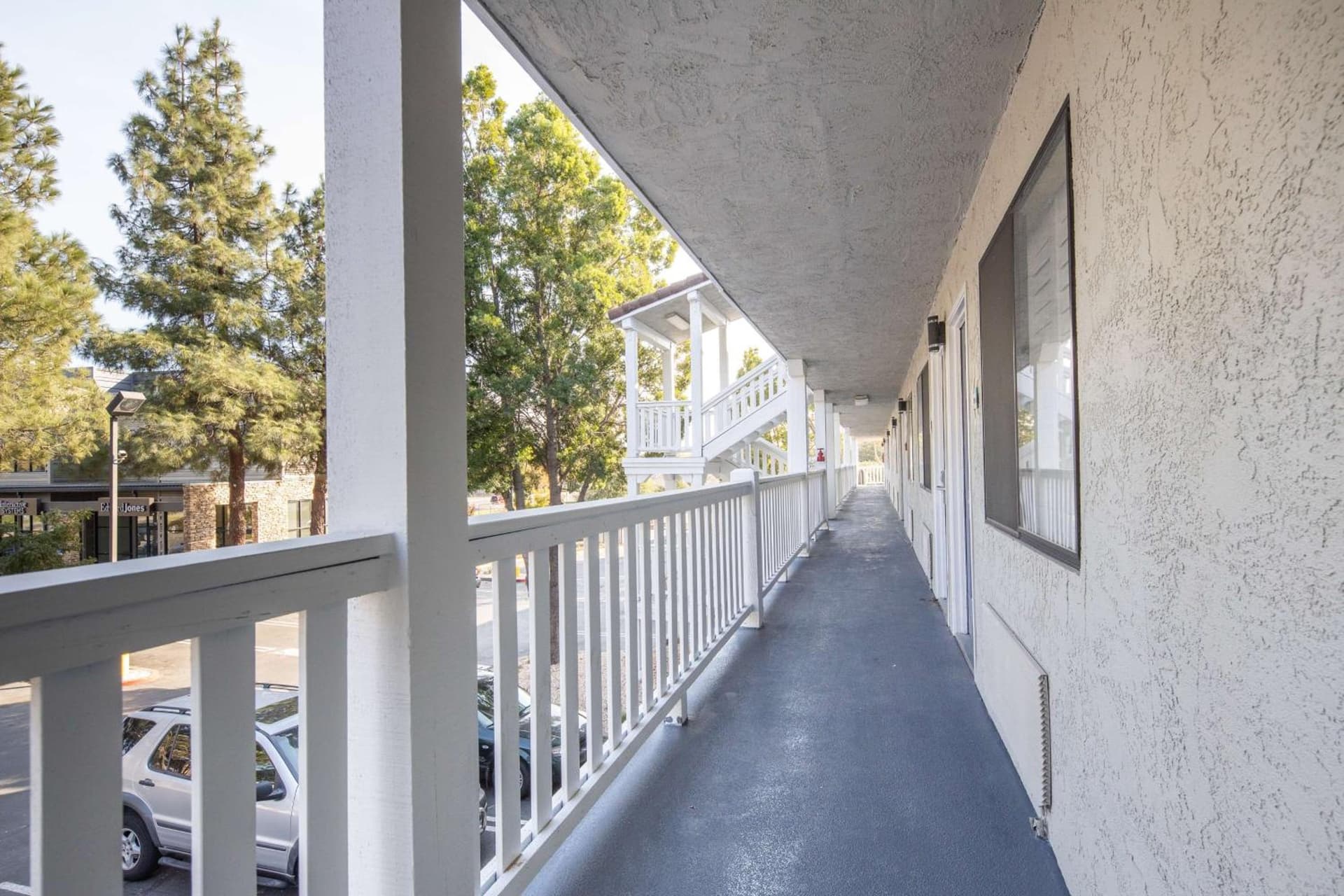 SureStay Hotel by Best Western Fairfield Napa Valley gallery photo in Fairfield, CA — image 11