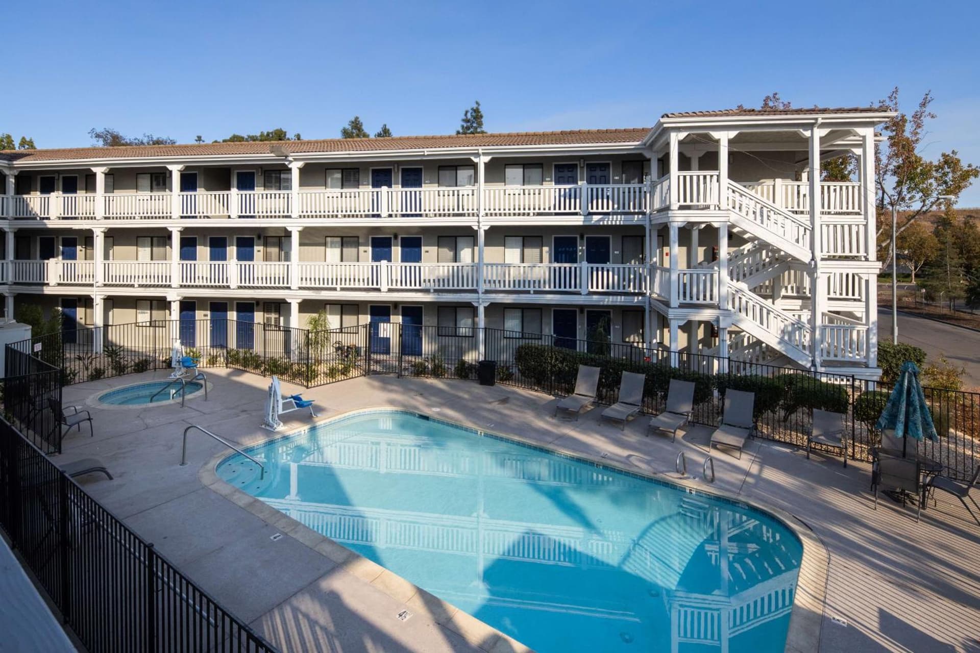 SureStay Hotel by Best Western Fairfield Napa Valley gallery photo in Fairfield, CA — image 19
