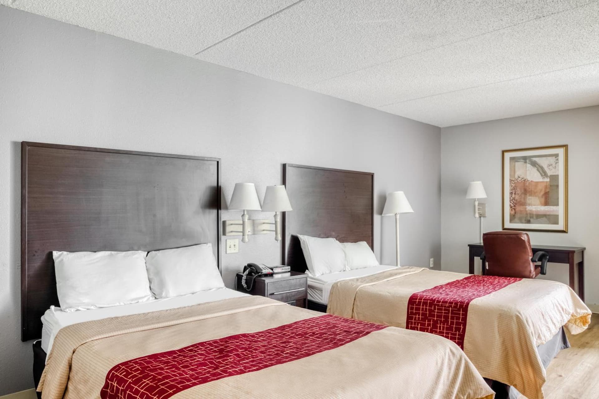 OYO Hotel Burlington South gallery photo in Burlington, NC — image 41