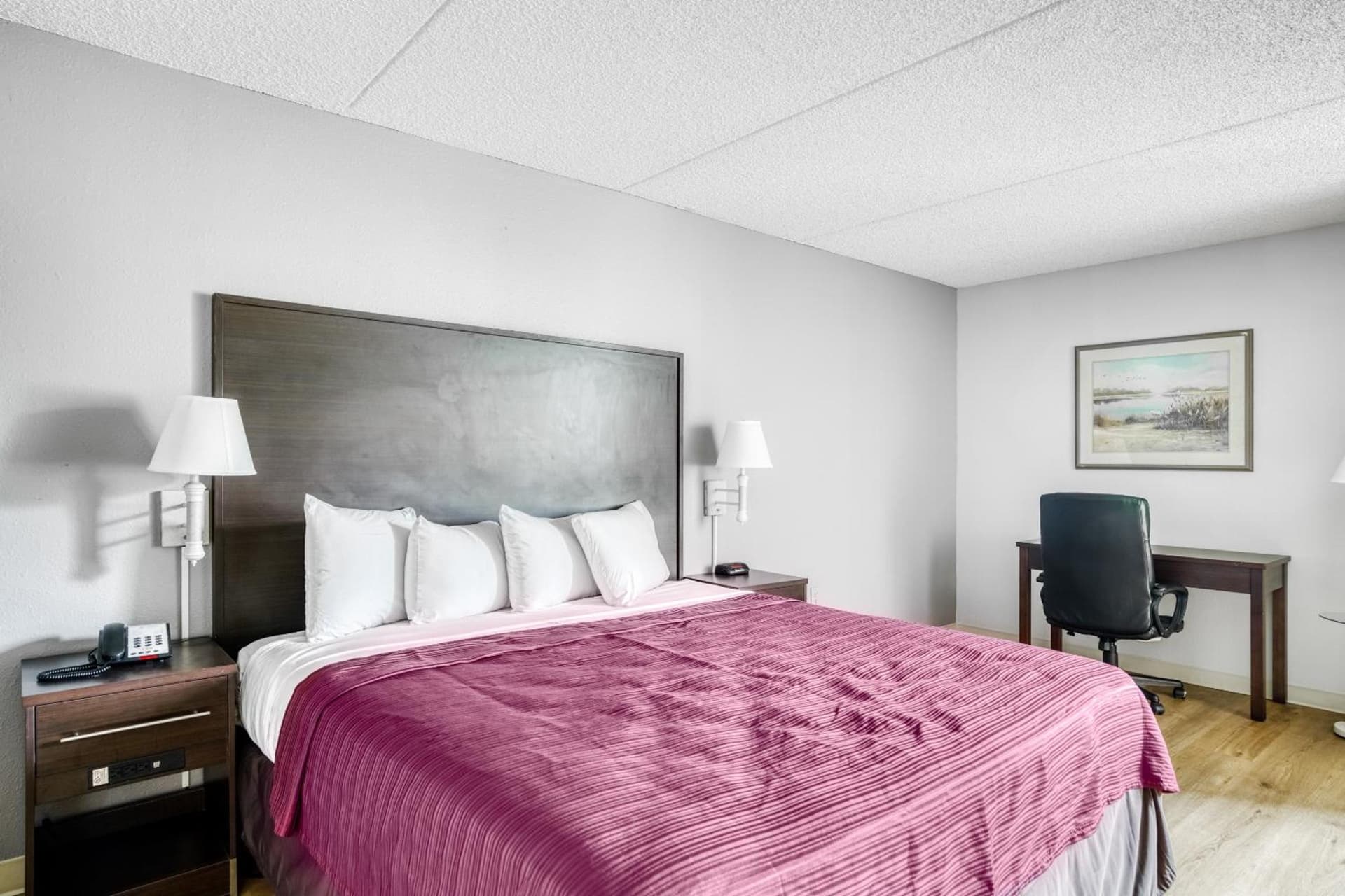OYO Hotel Burlington South gallery photo in Burlington, NC — image 33