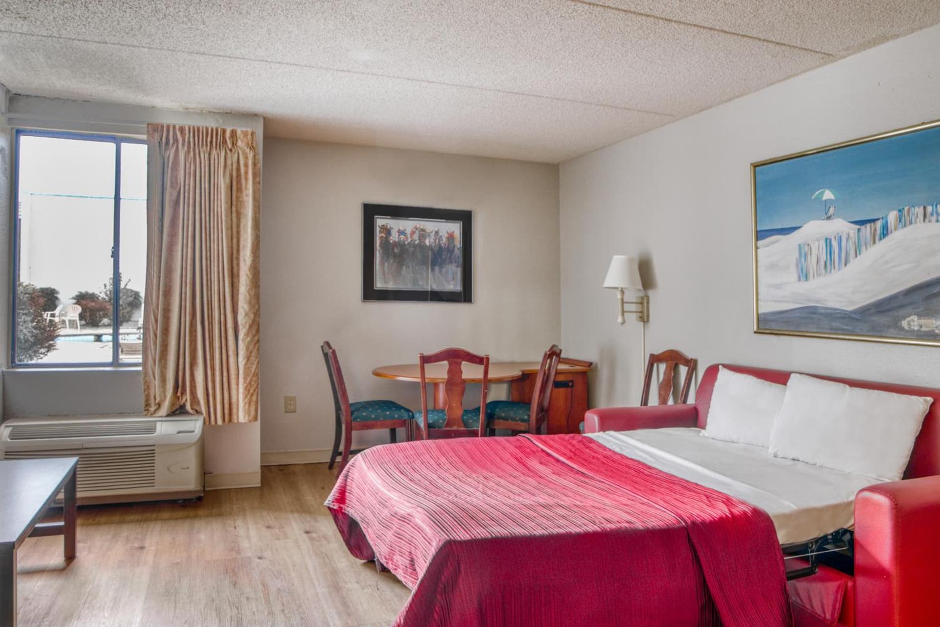 OYO Hotel Burlington South gallery photo in Burlington, NC — image 8