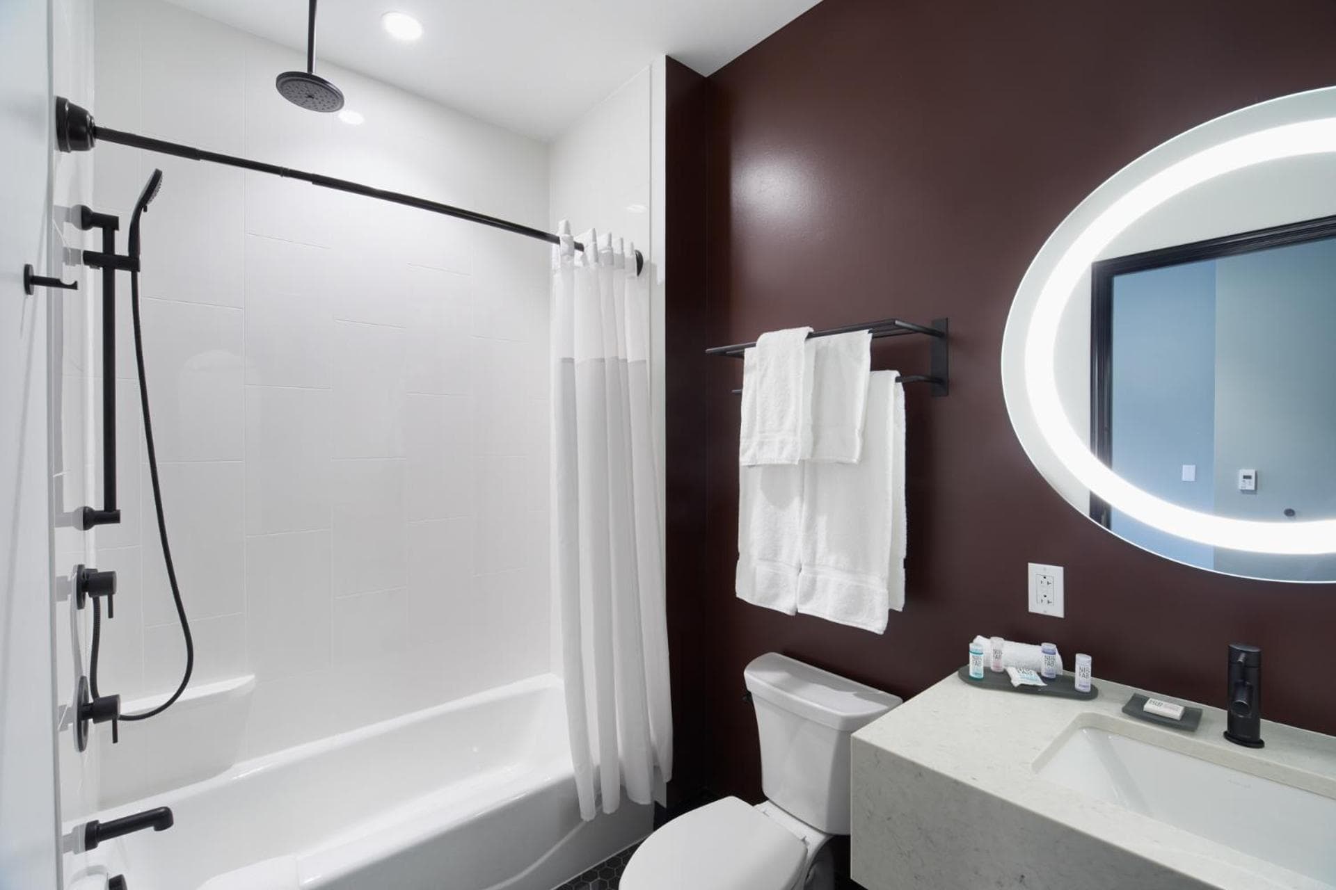TRYP by Wyndham Pittsburgh/Lawrenceville gallery photo in Pittsburgh, PA — image 10