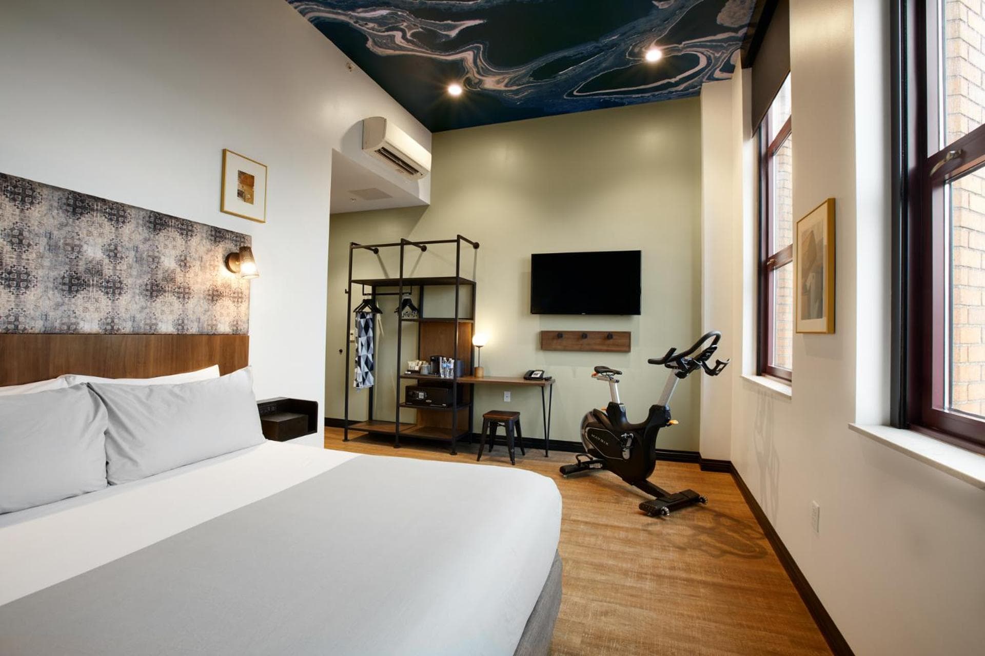 TRYP by Wyndham Pittsburgh/Lawrenceville gallery photo in Pittsburgh, PA — image 37