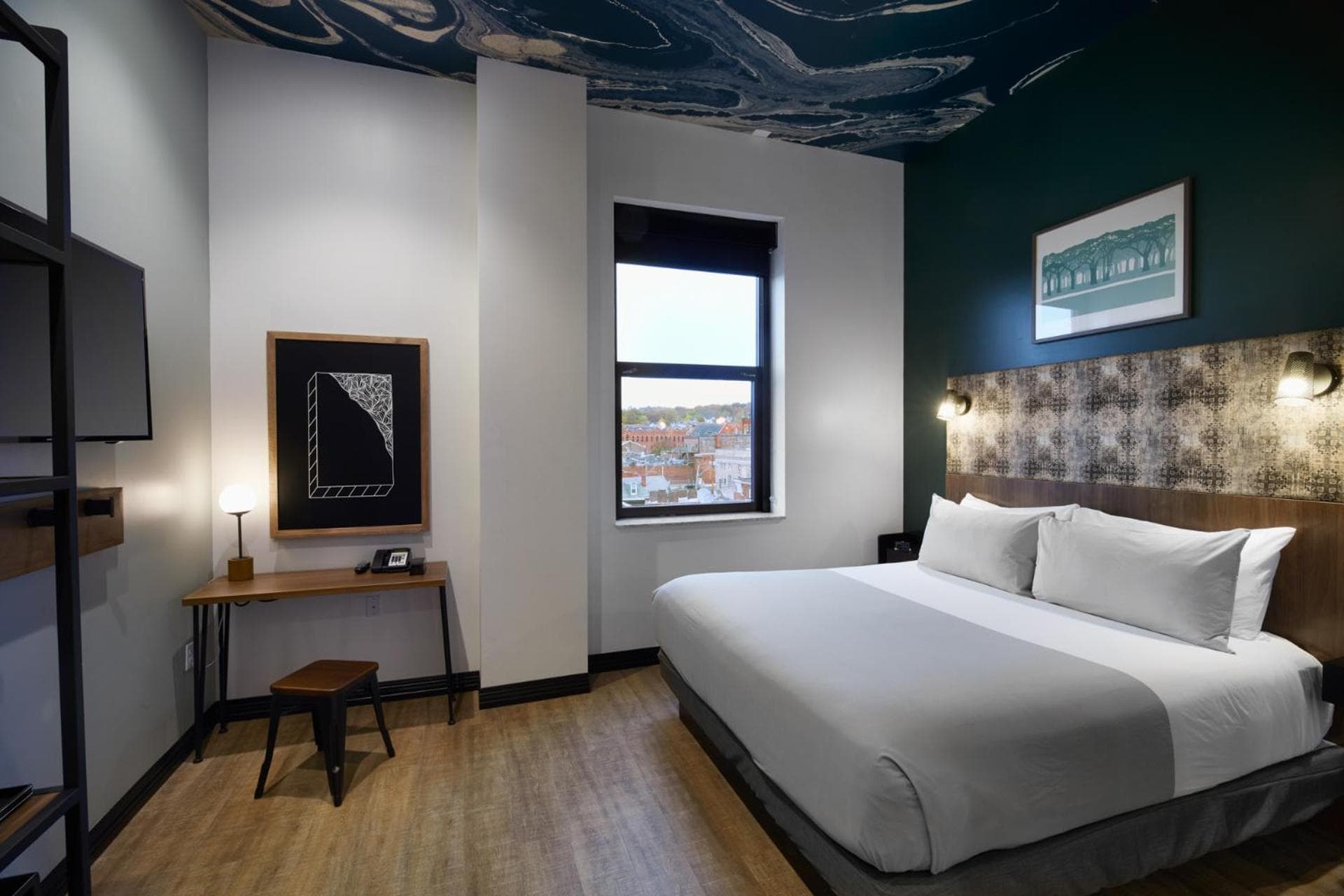 TRYP by Wyndham Pittsburgh/Lawrenceville interior in Pittsburgh, PA — gallery photo 2