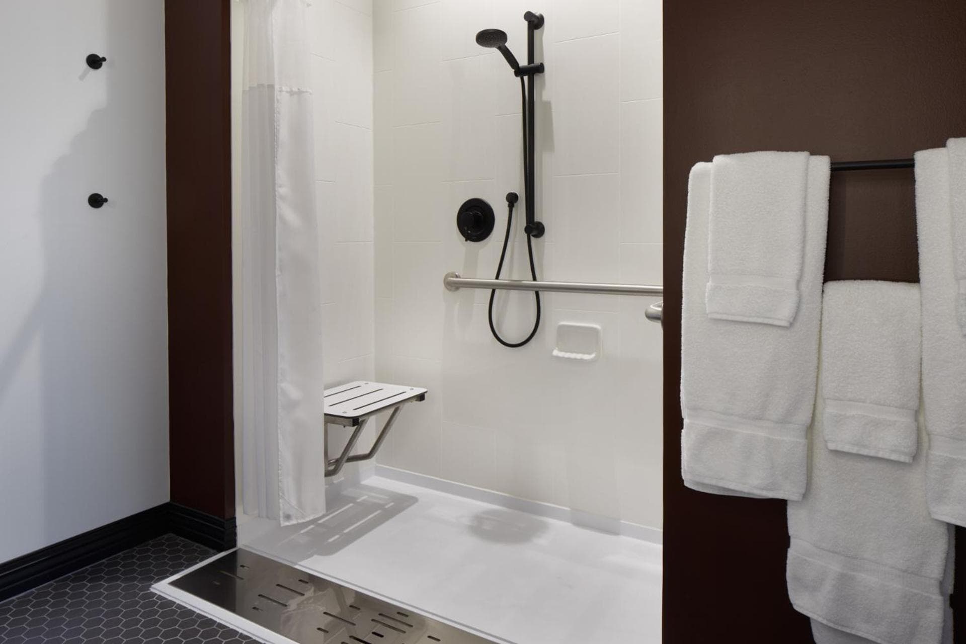 TRYP by Wyndham Pittsburgh/Lawrenceville gallery photo in Pittsburgh, PA — image 46