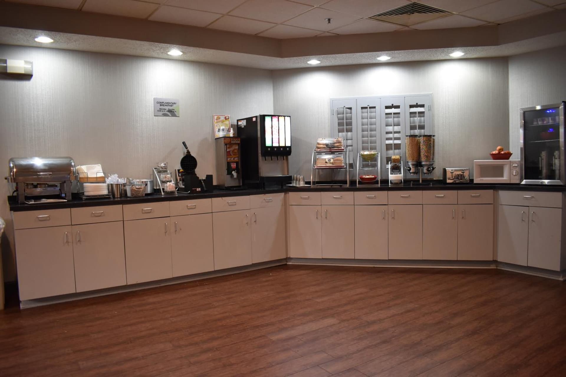 Wingate by Wyndham Oklahoma City Airport gallery photo in Oklahoma City, OK — image 23
